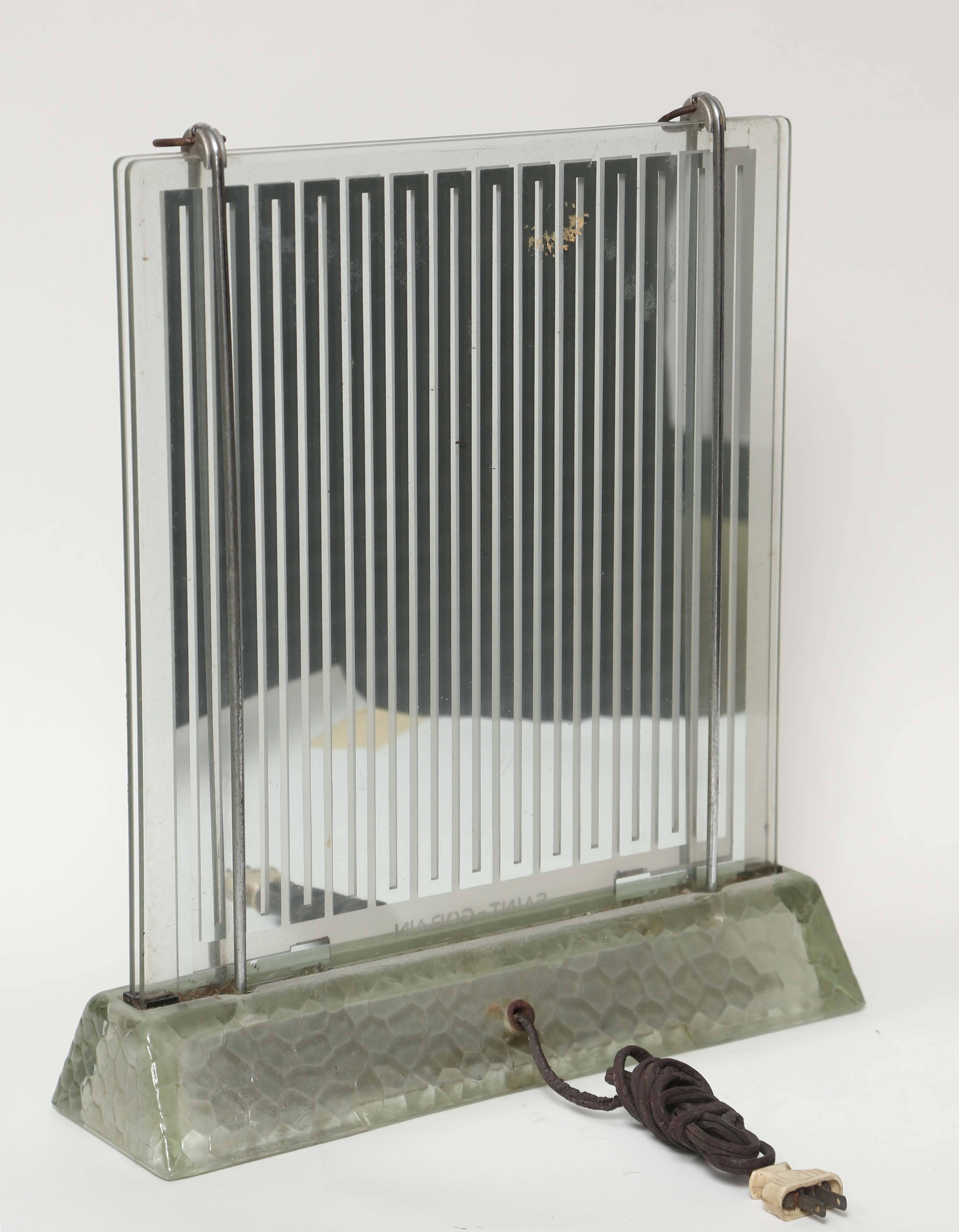 Rare Art Deco Glass Heater by Rene-Andre Coulon for Saint-Gobain, 1937 In Good Condition In Kensington, MD