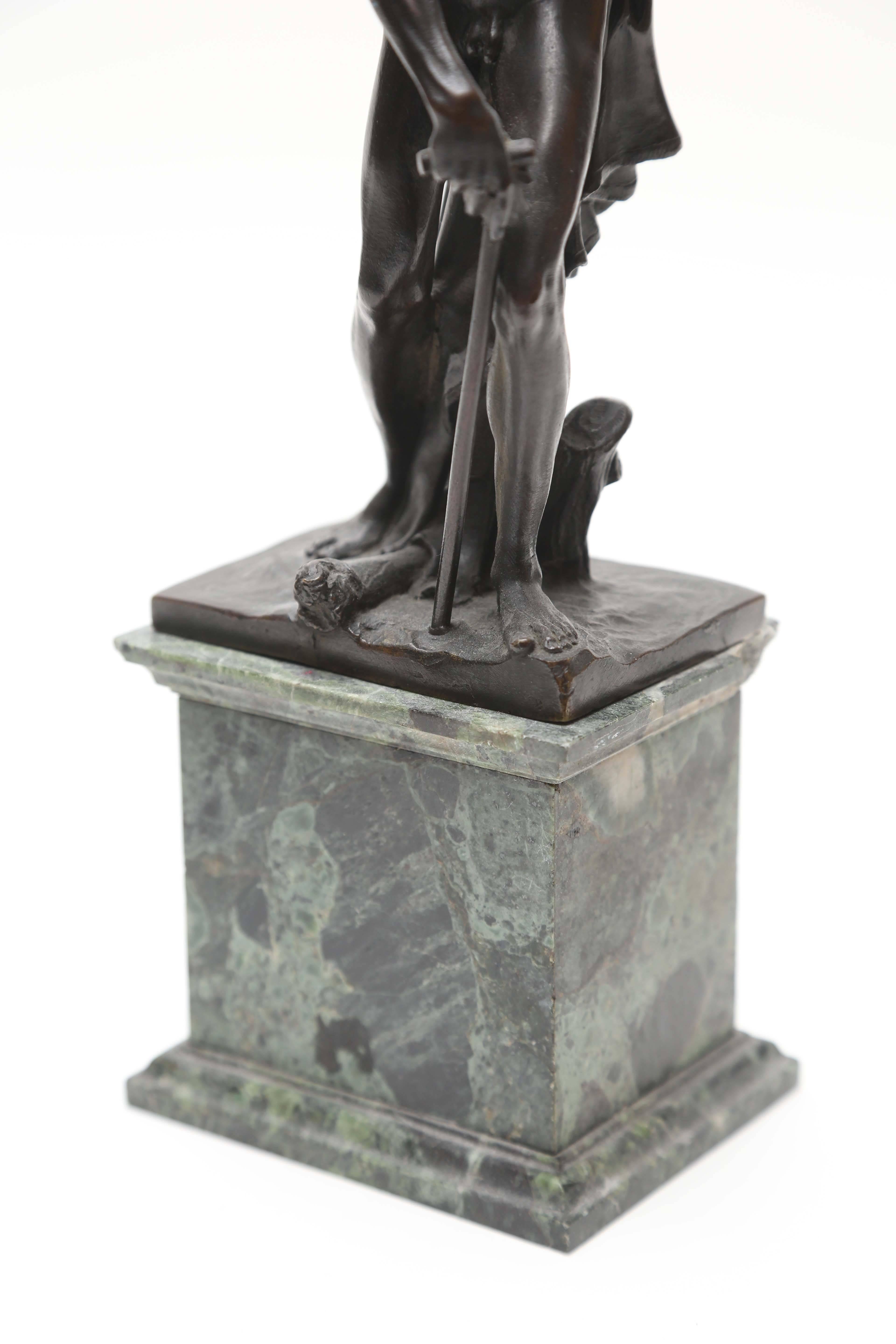 Venezianische Bronzestatuette des heiligen Jerome, 18./19. Jahrhundert (18. Jahrhundert und früher) im Angebot