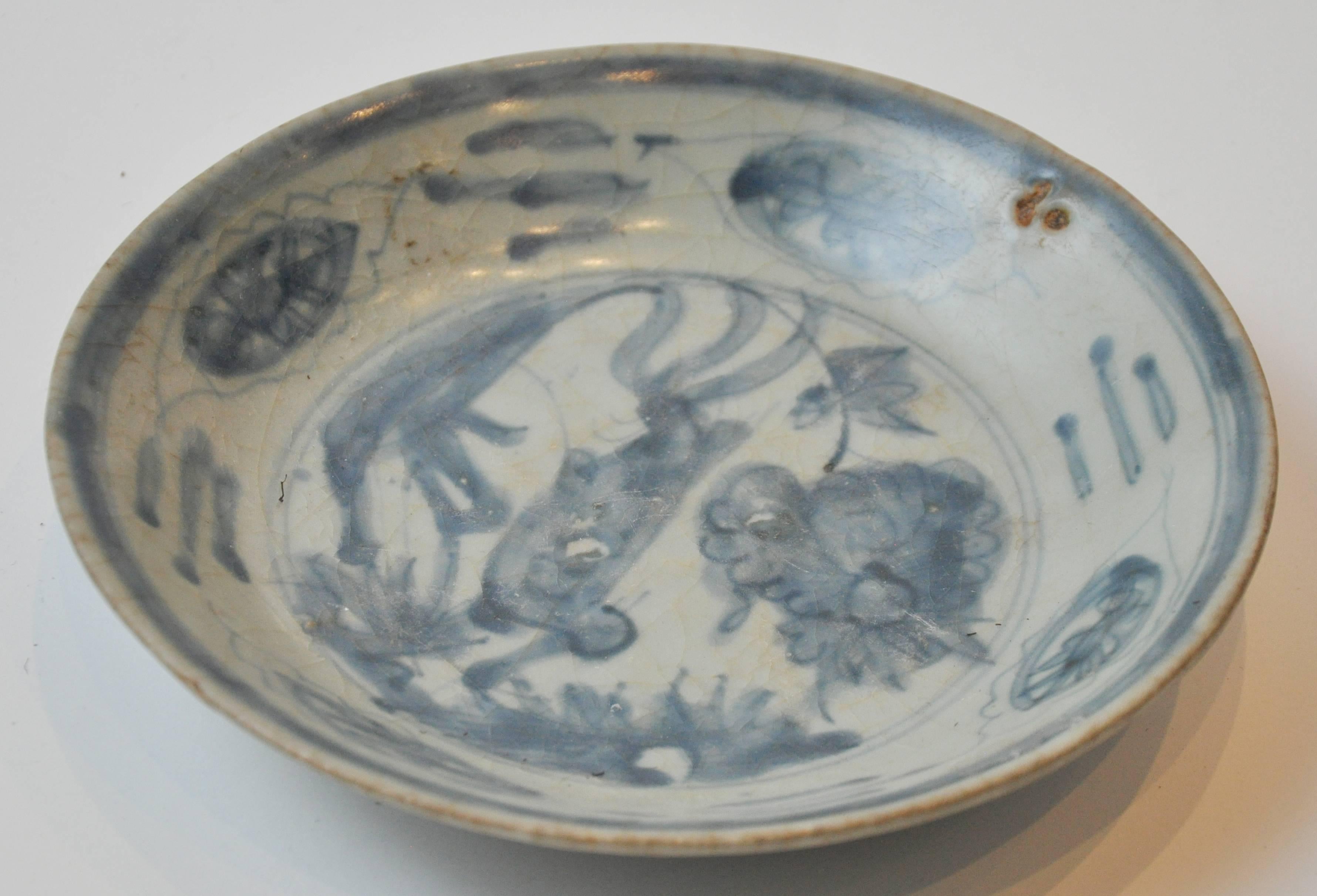 19th Century Collection of Blue and Bone Colored Chinese Porcelain  For Sale 1