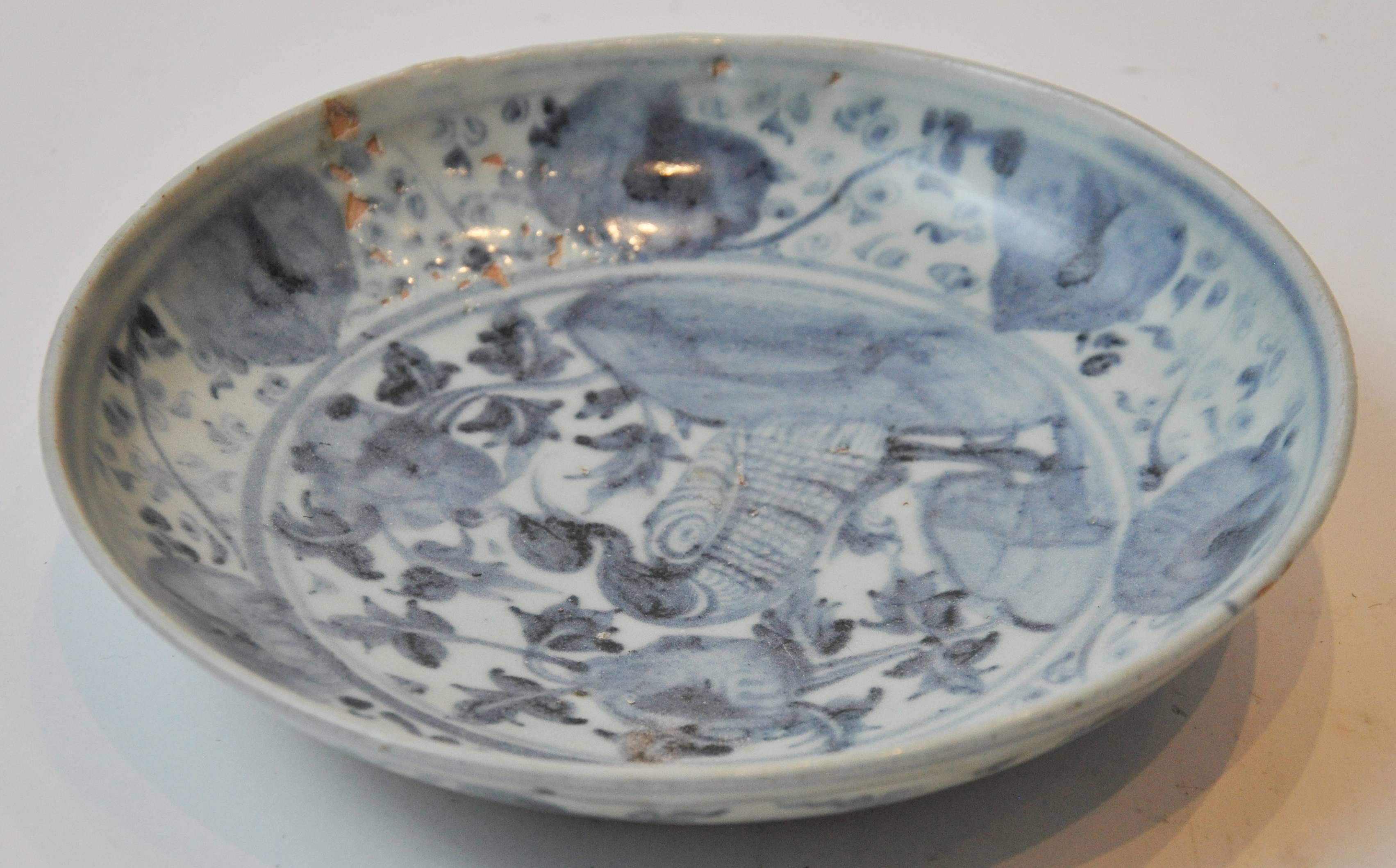 Kollektion von blauem und knochenfarbenem chinesischem Porzellan aus dem 19. Jahrhundert  im Angebot 3
