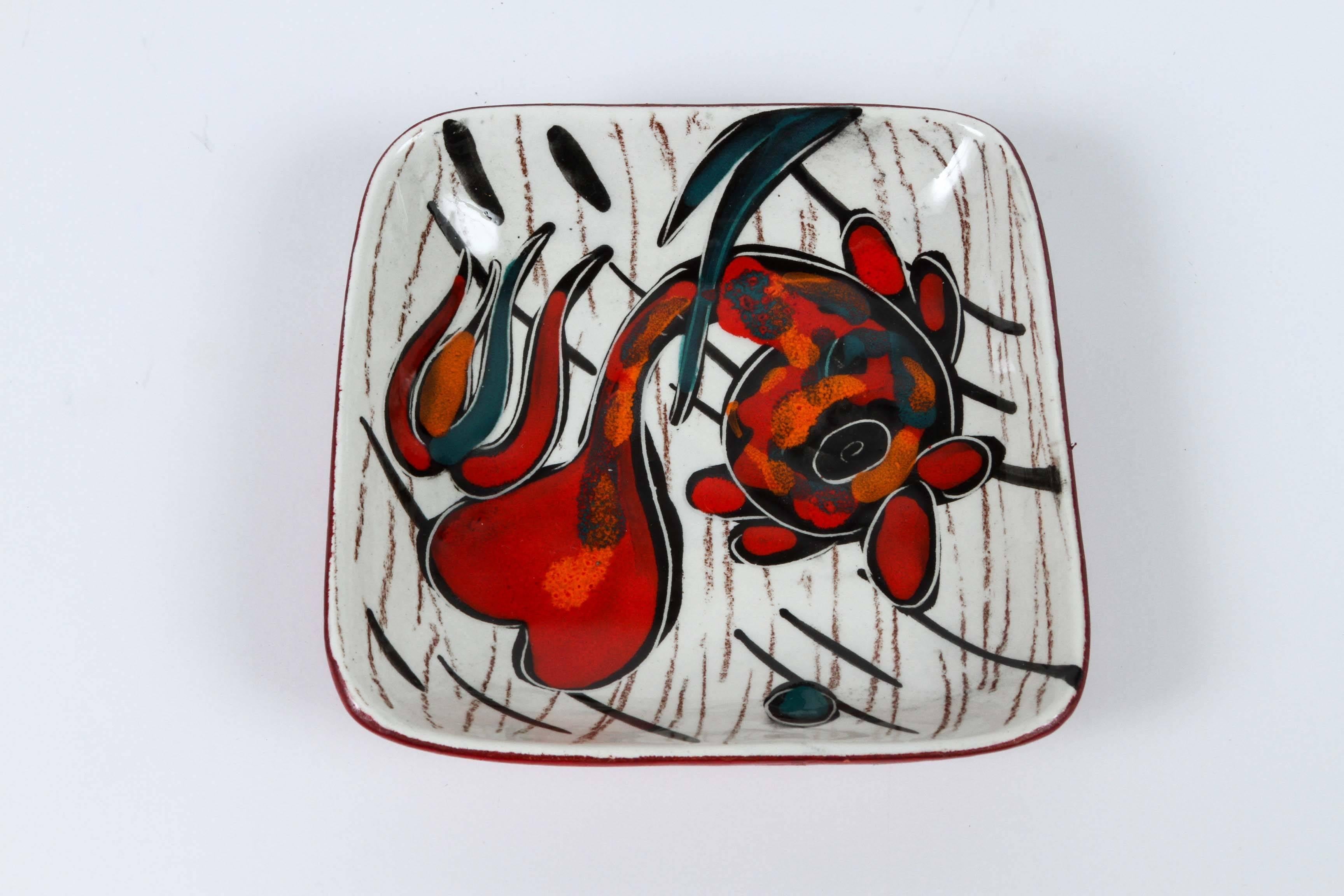 Hand-Crafted Italian Leather Backed Decorative Ceramic Dishes Or Change Trays Ashtrays For Sale