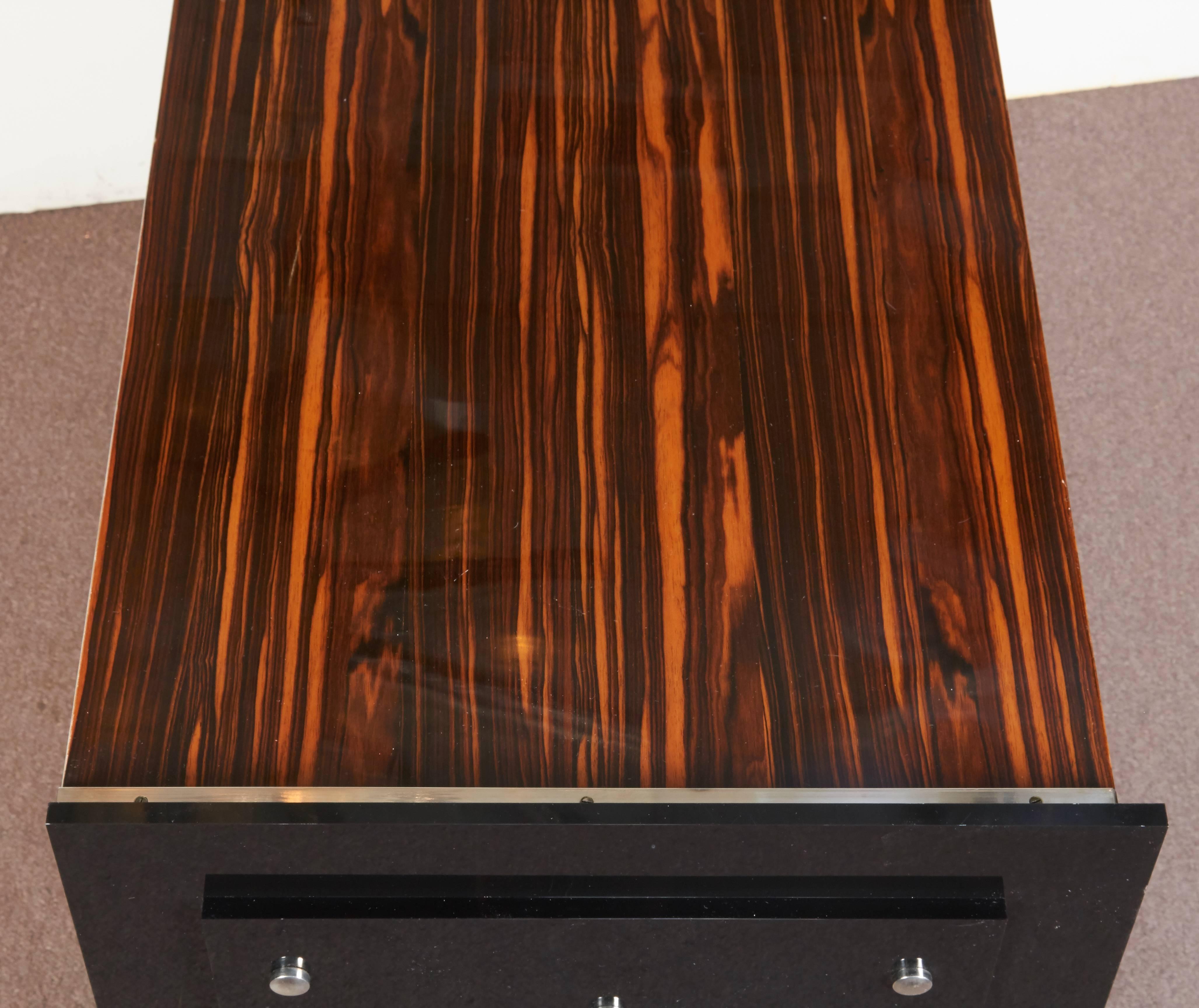 Pair of fabulous French Macassar Ebony and Black Plexi Cabinets For Sale 1