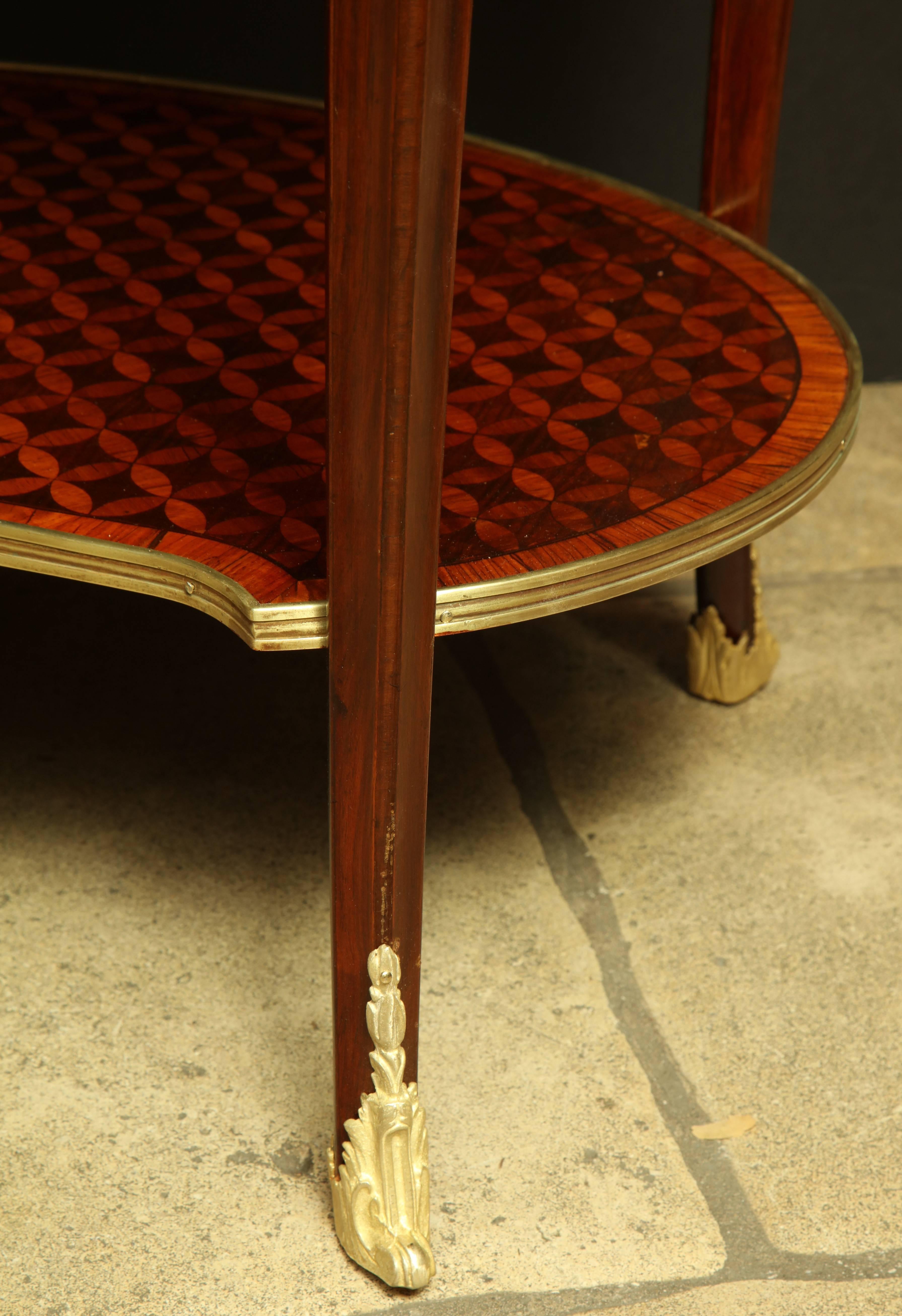 Louis XV Oval Marquetry Side Table In Excellent Condition In Westwood, NJ