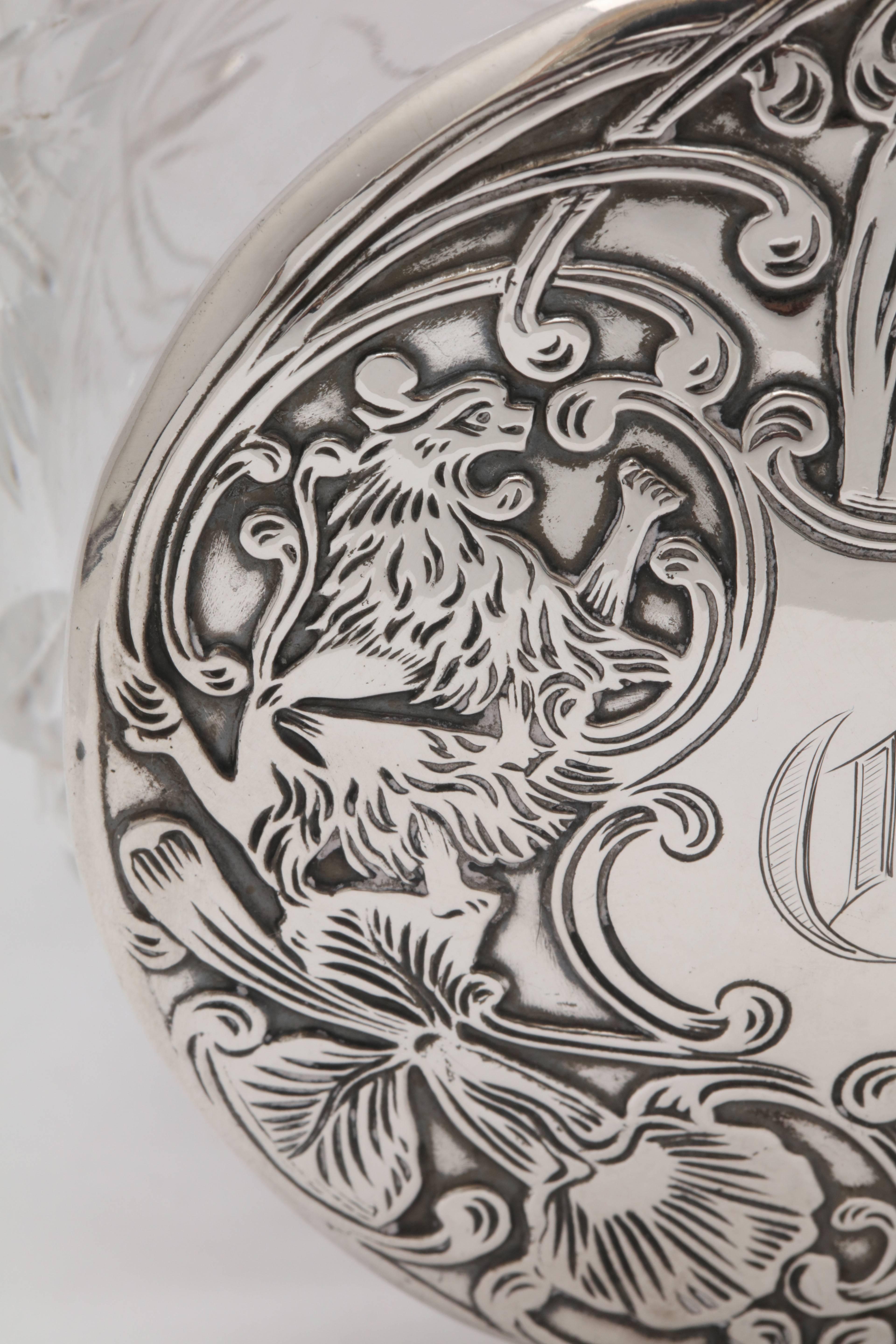 Unusual Art Nouveau Sterling Silver Lidded 'with Lion Motif' Powder Jar For Sale 1