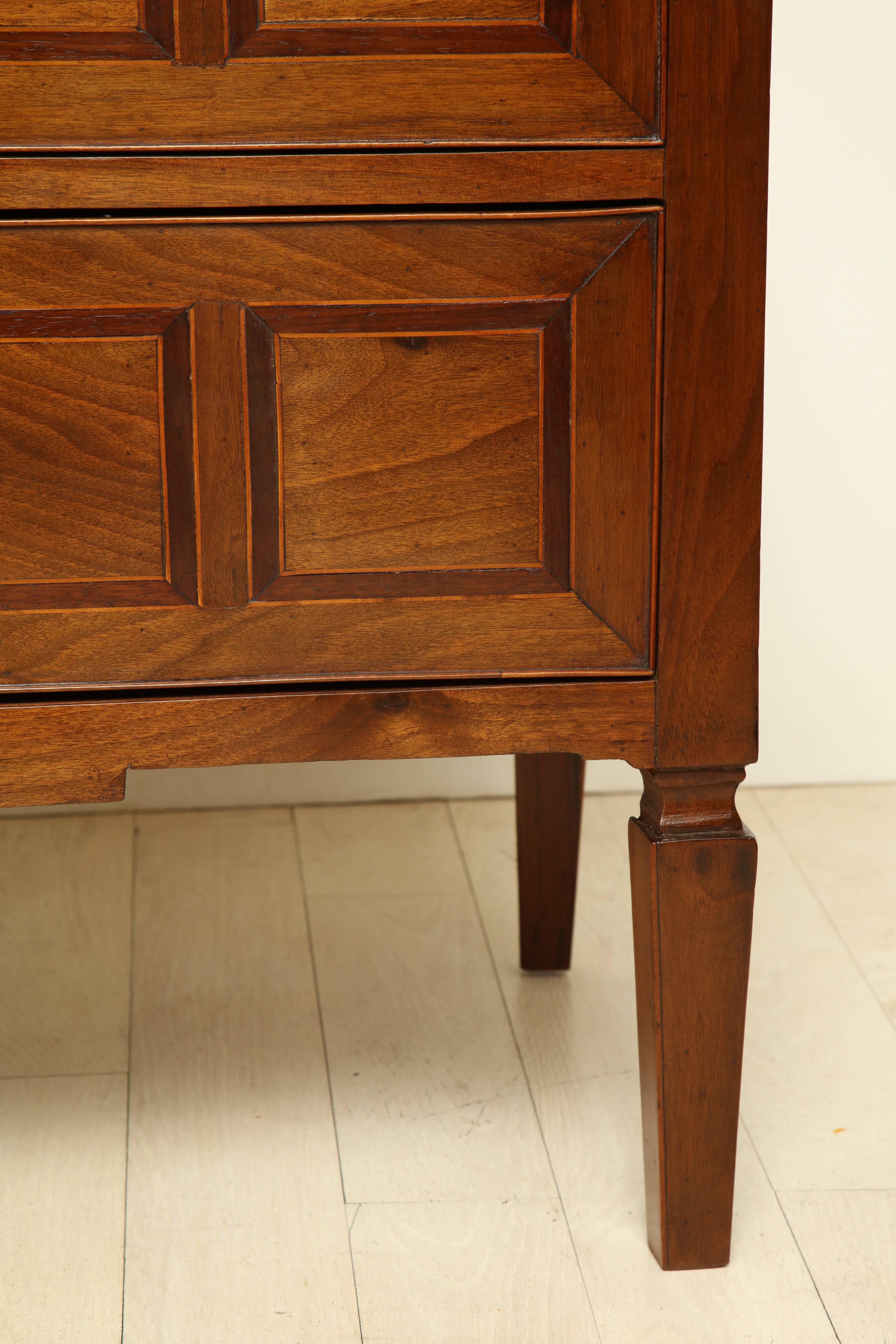 Inlay Early 19th Century Italian Two-Drawer Walnut Inlaid Commode