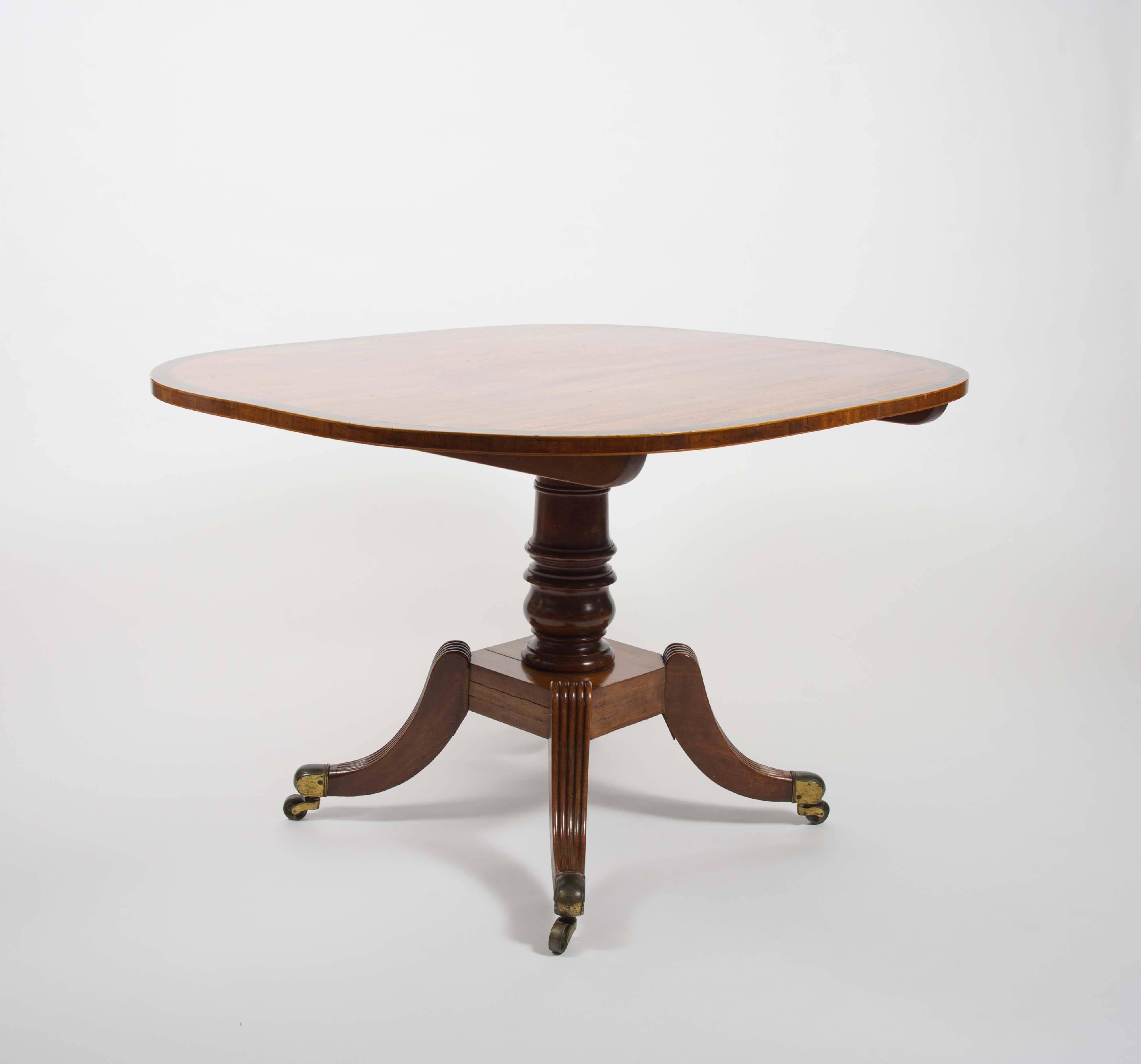 19th Century Regency English Mahogany Breakfast Tilt-Top Table