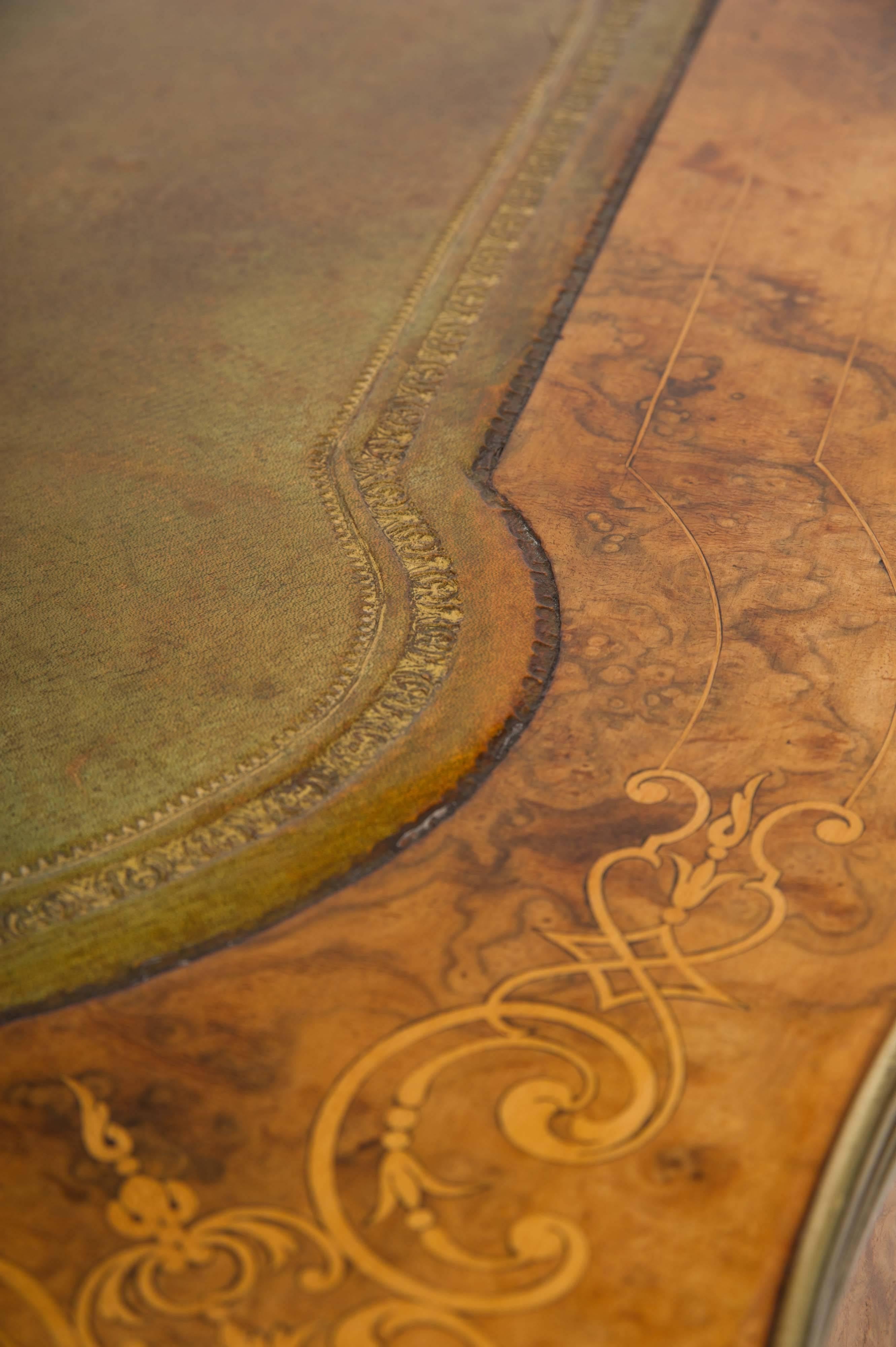 19th Century Inlaid Walnut Bureau Plat 3