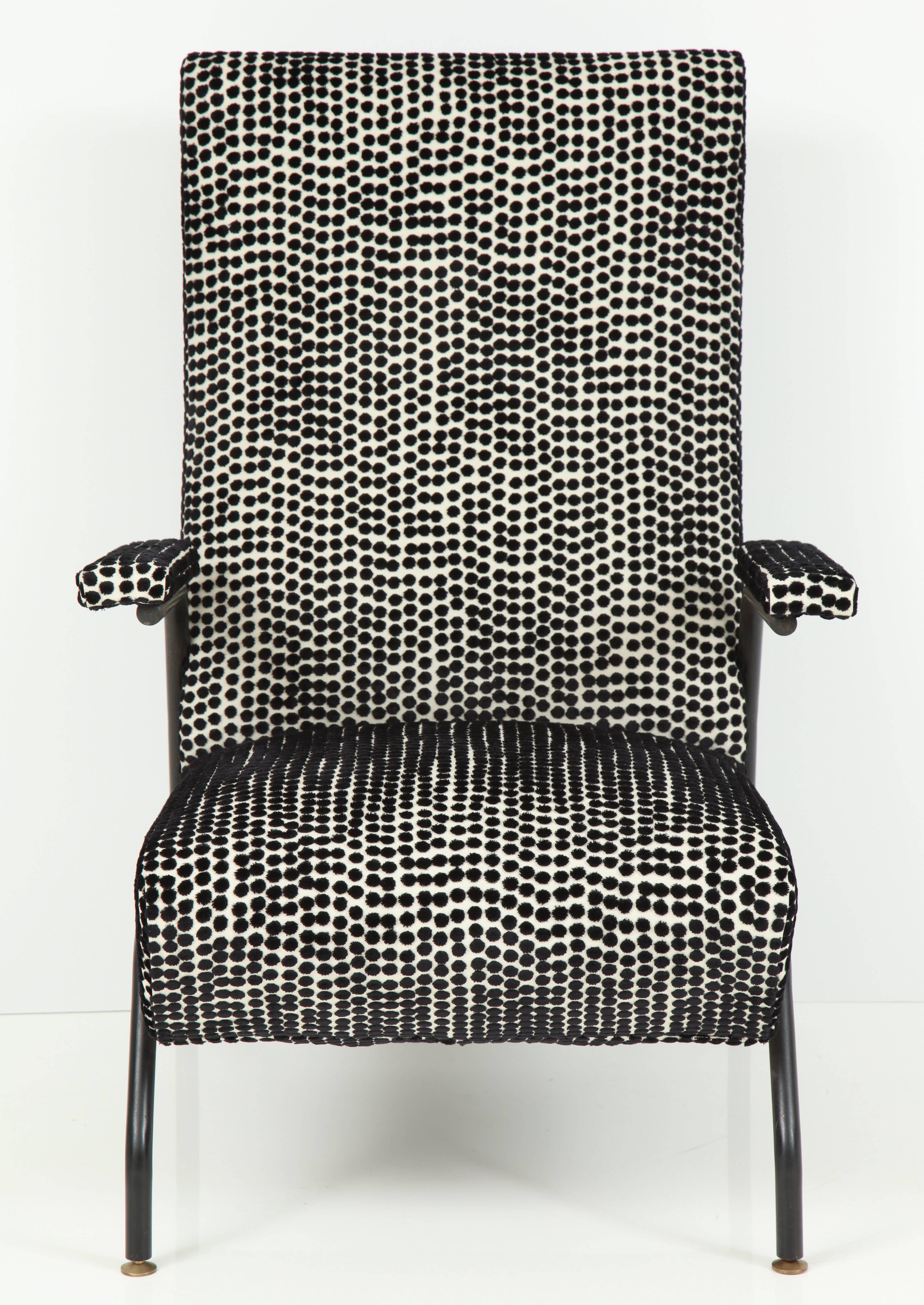 Pair of Mid-Century Lounge Chairs with Black Enameled Steel Frame, Italy, 1960s 2