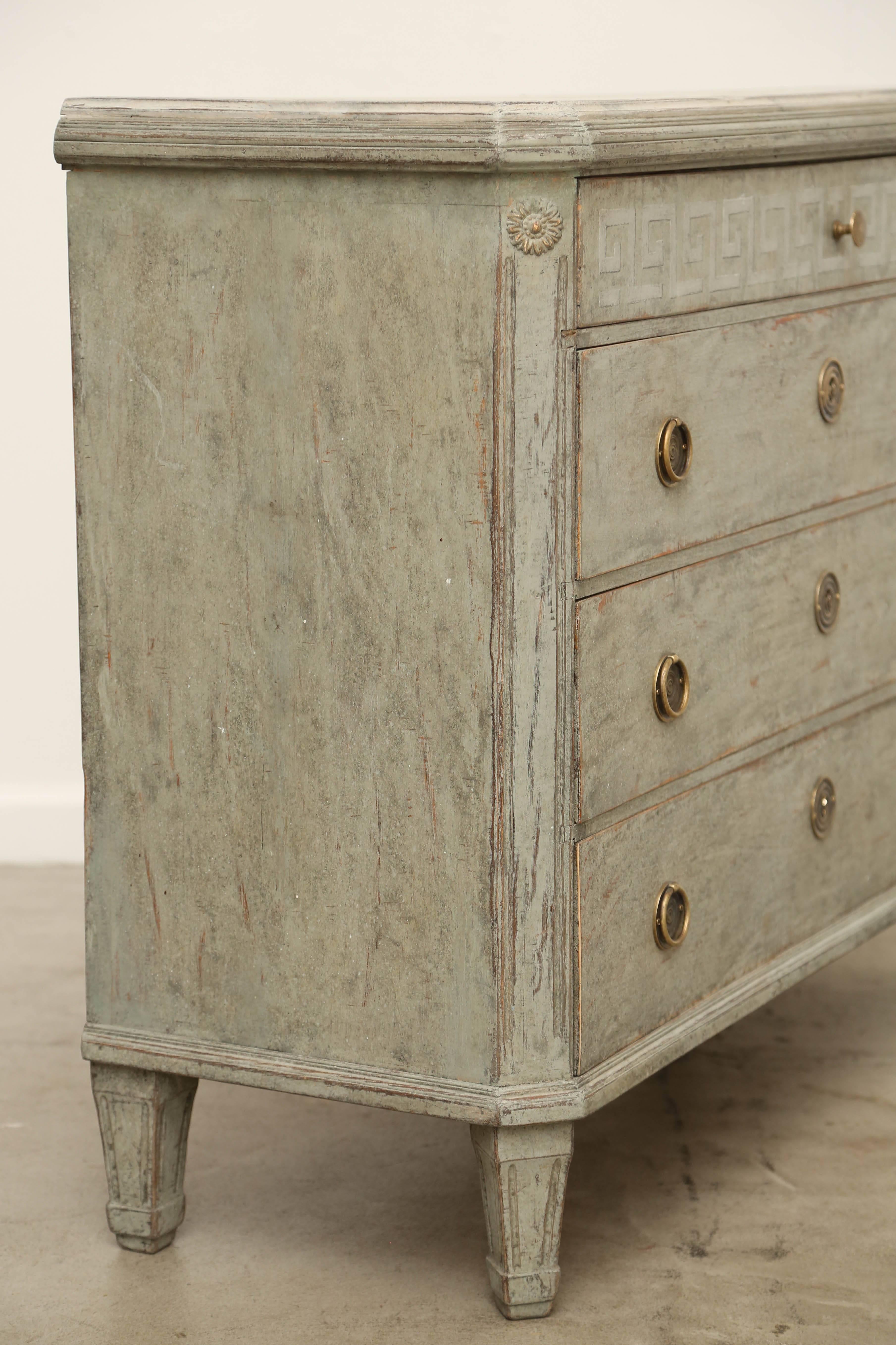 Antique Swedish Gustavian Painted Chest with Faux Finishes, Early 19th Century 3