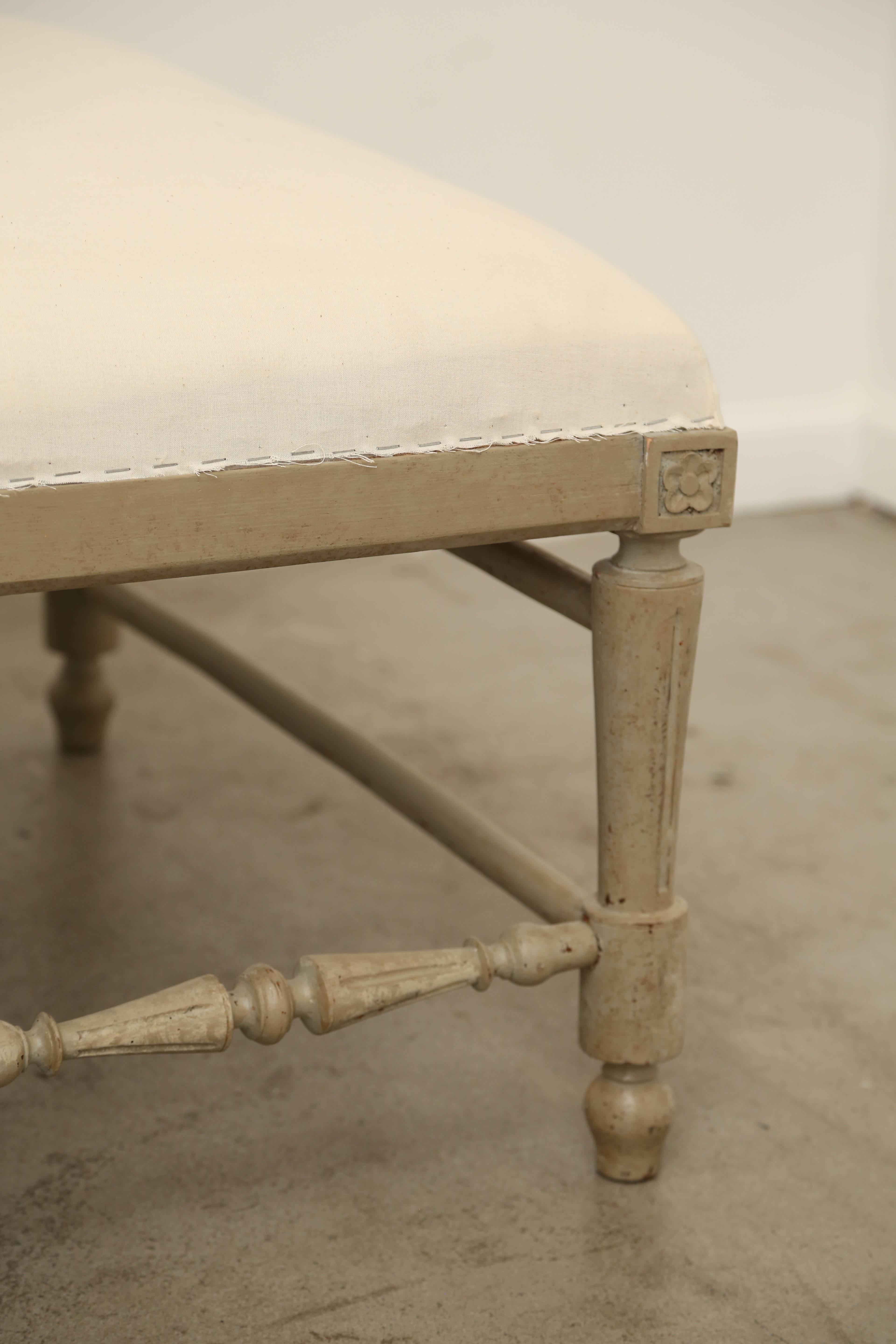 Antique Swedish Gustavian Large Painted Bench, Mid-19th Century 1