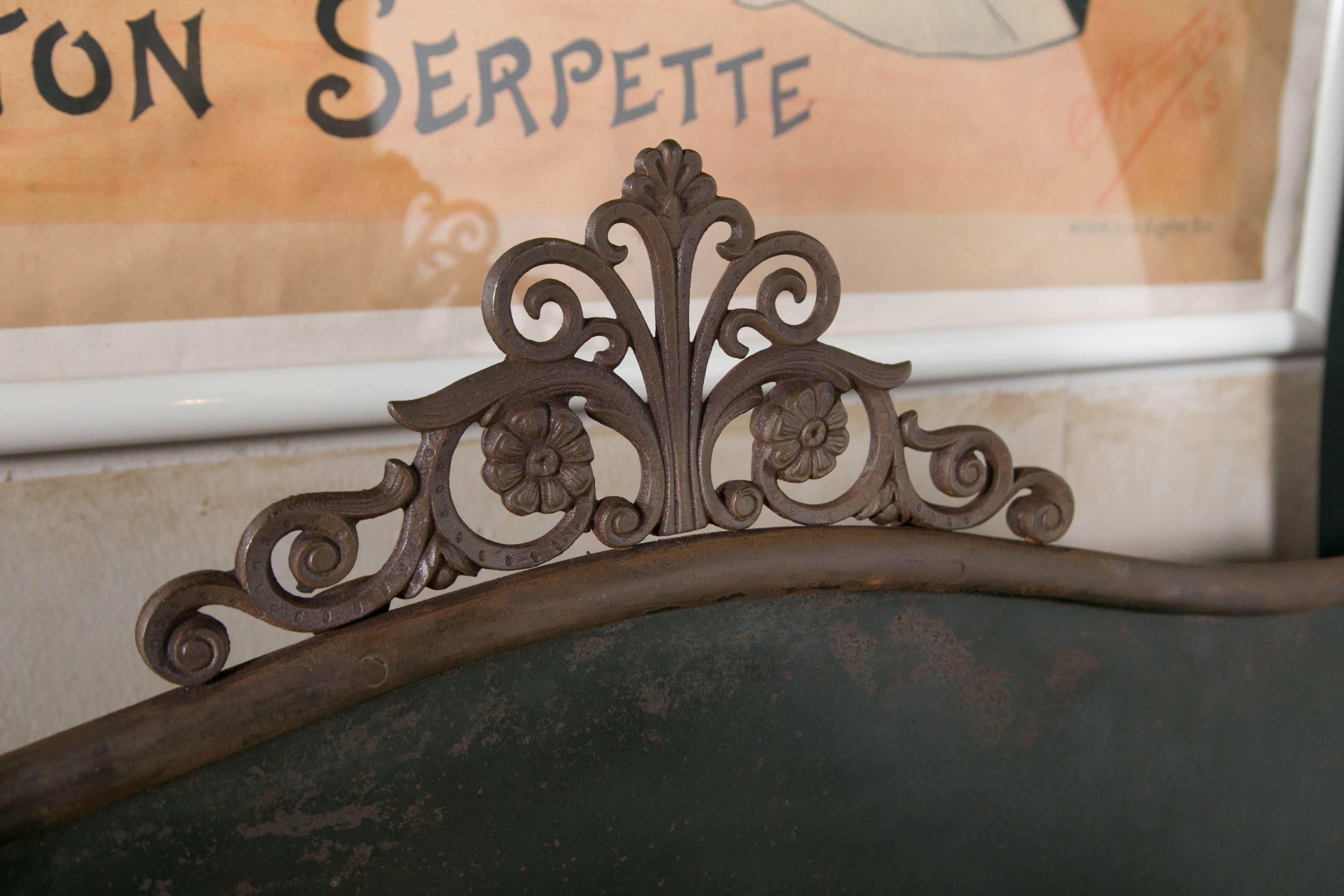 Pair of French Iron Bedsteads 5
