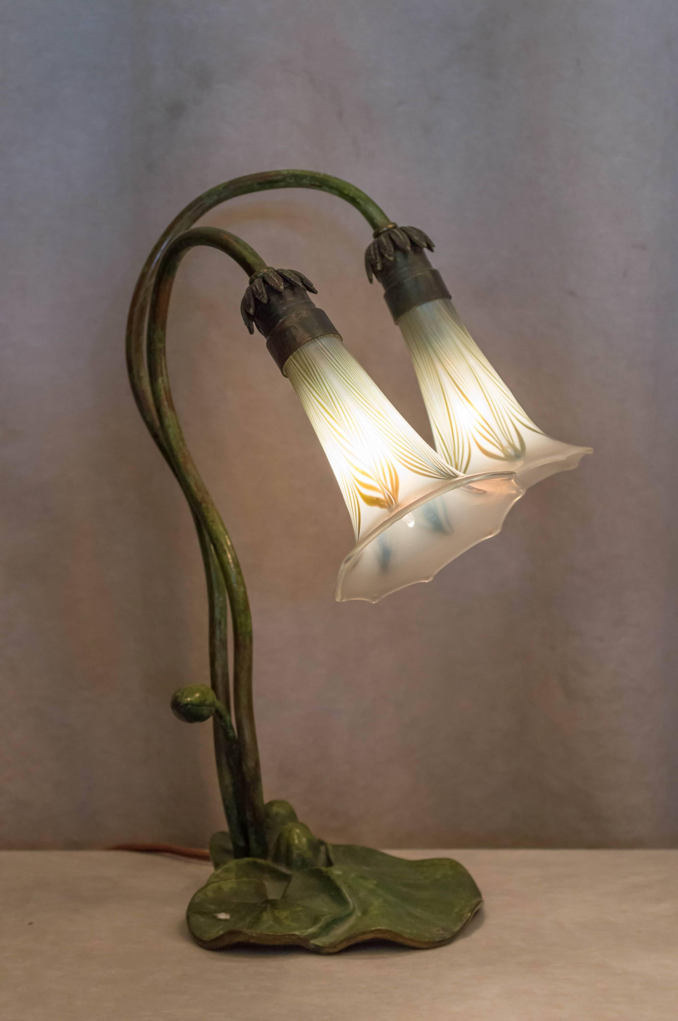 pulled lamp