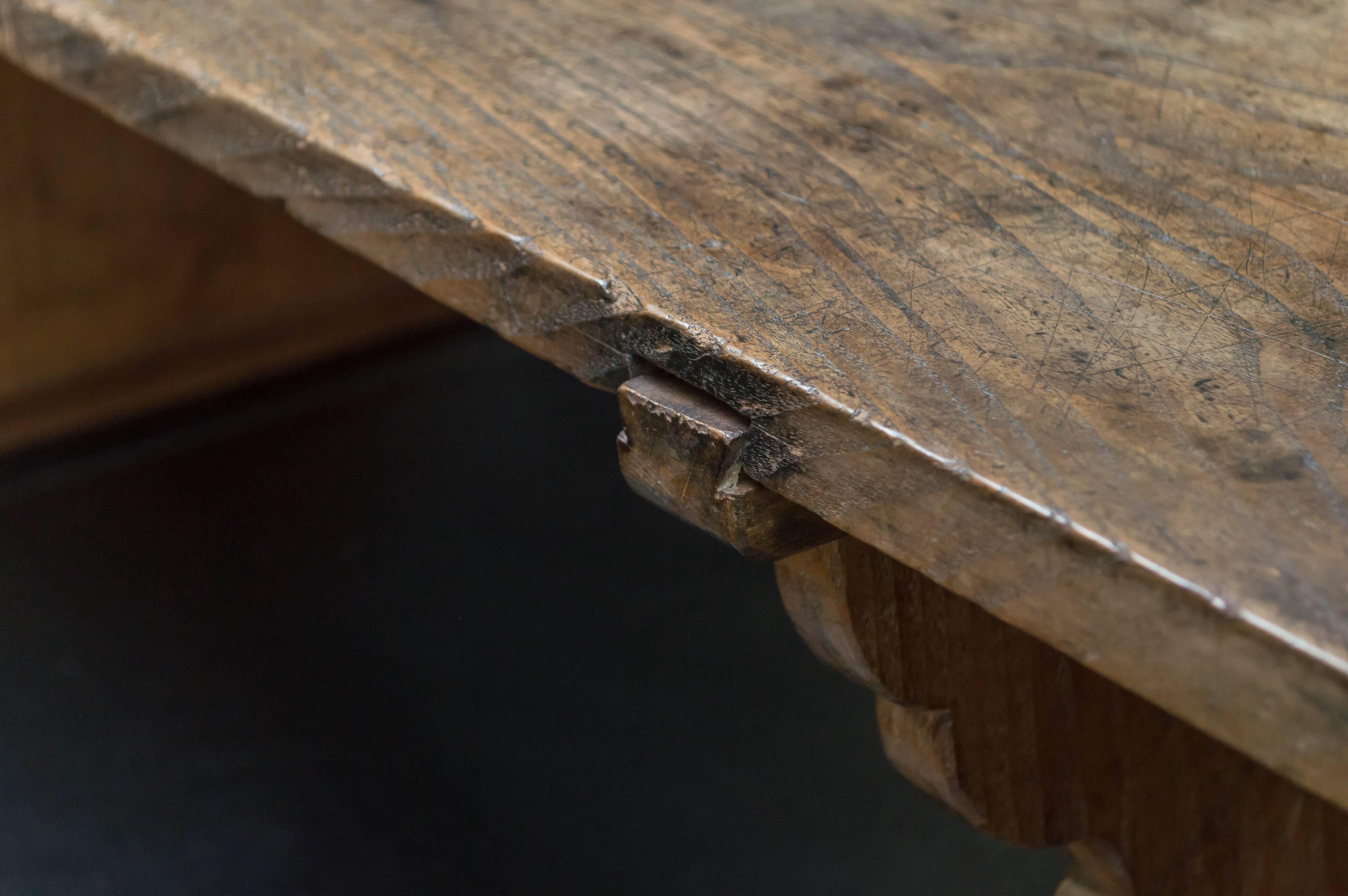 Hand-Crafted Japanese Elm, Low Writing Table, Meiji Period, circa 1890