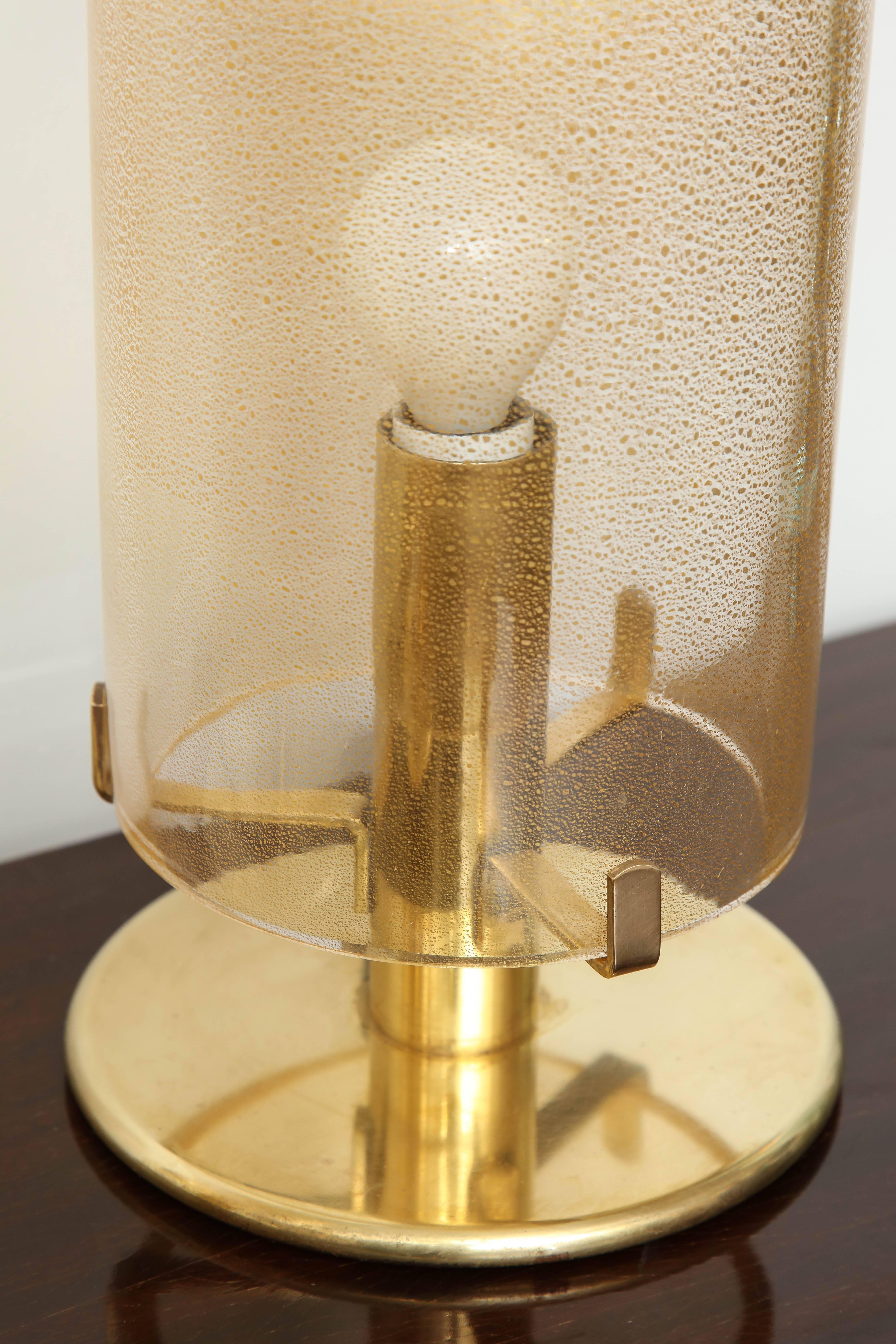 Hand-Crafted Pair of Seguso Table Lamps, made in Italy, 1970 For Sale