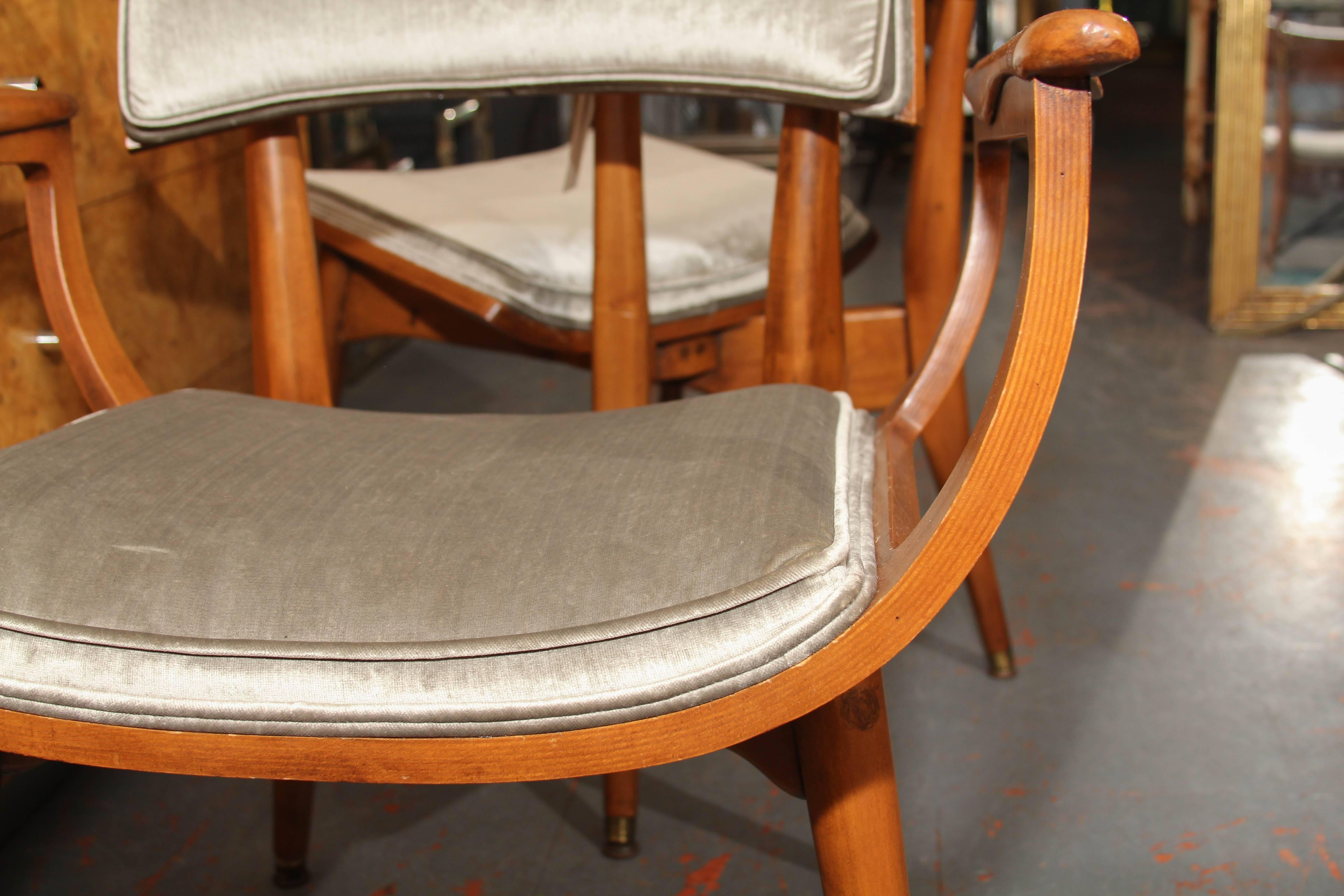 Set of Four Mid-Century Chairs 6