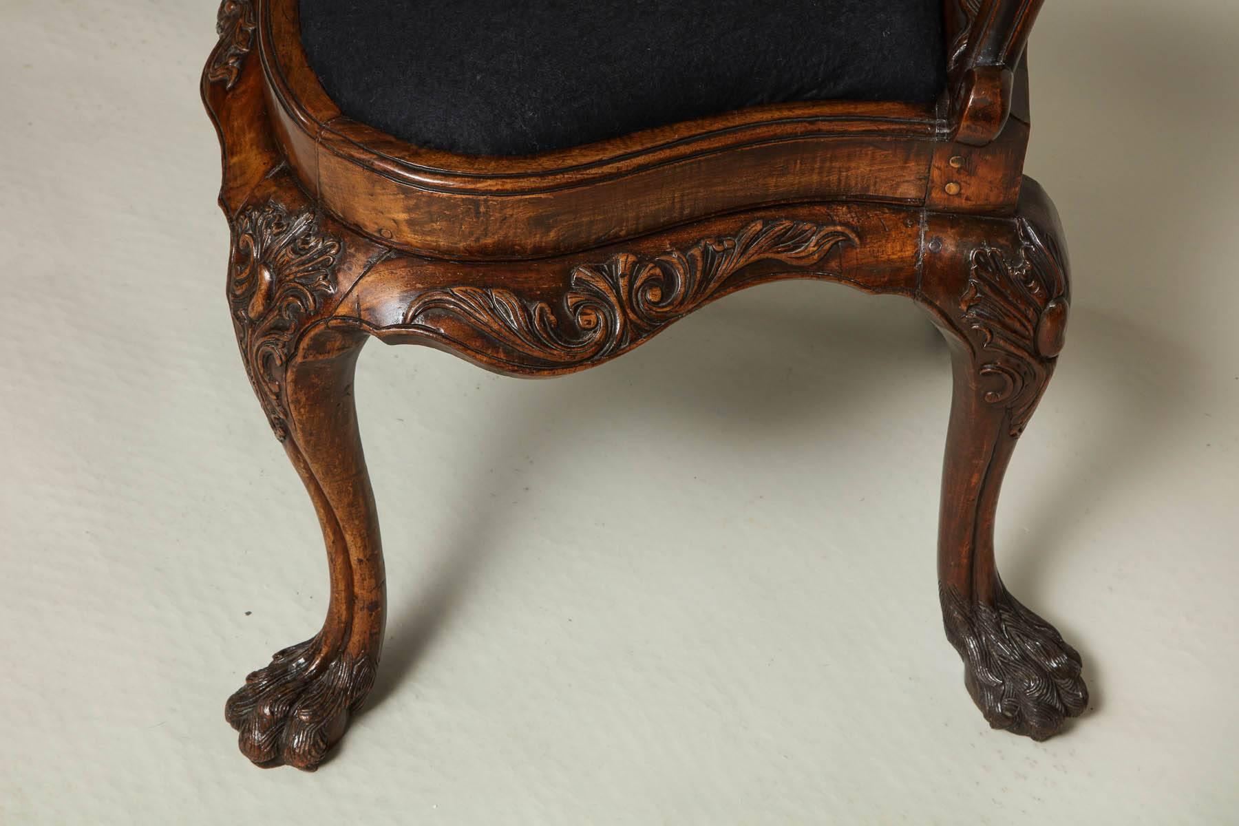 Mid-18th Century Important 18th Century Portuguese Chair For Sale