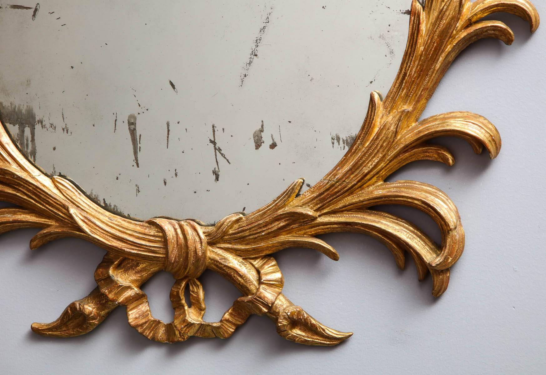 Fine 18th Century English Giltwood Oval Mirror For Sale 2