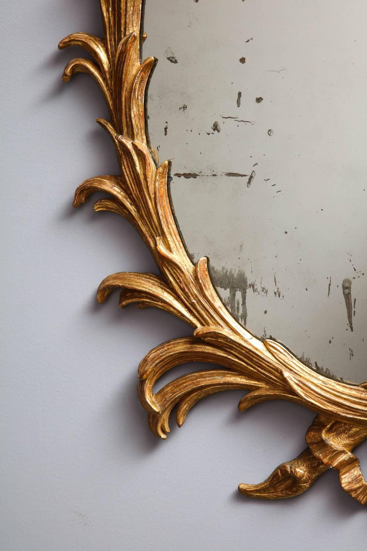 Fine 18th Century English Giltwood Oval Mirror For Sale 3