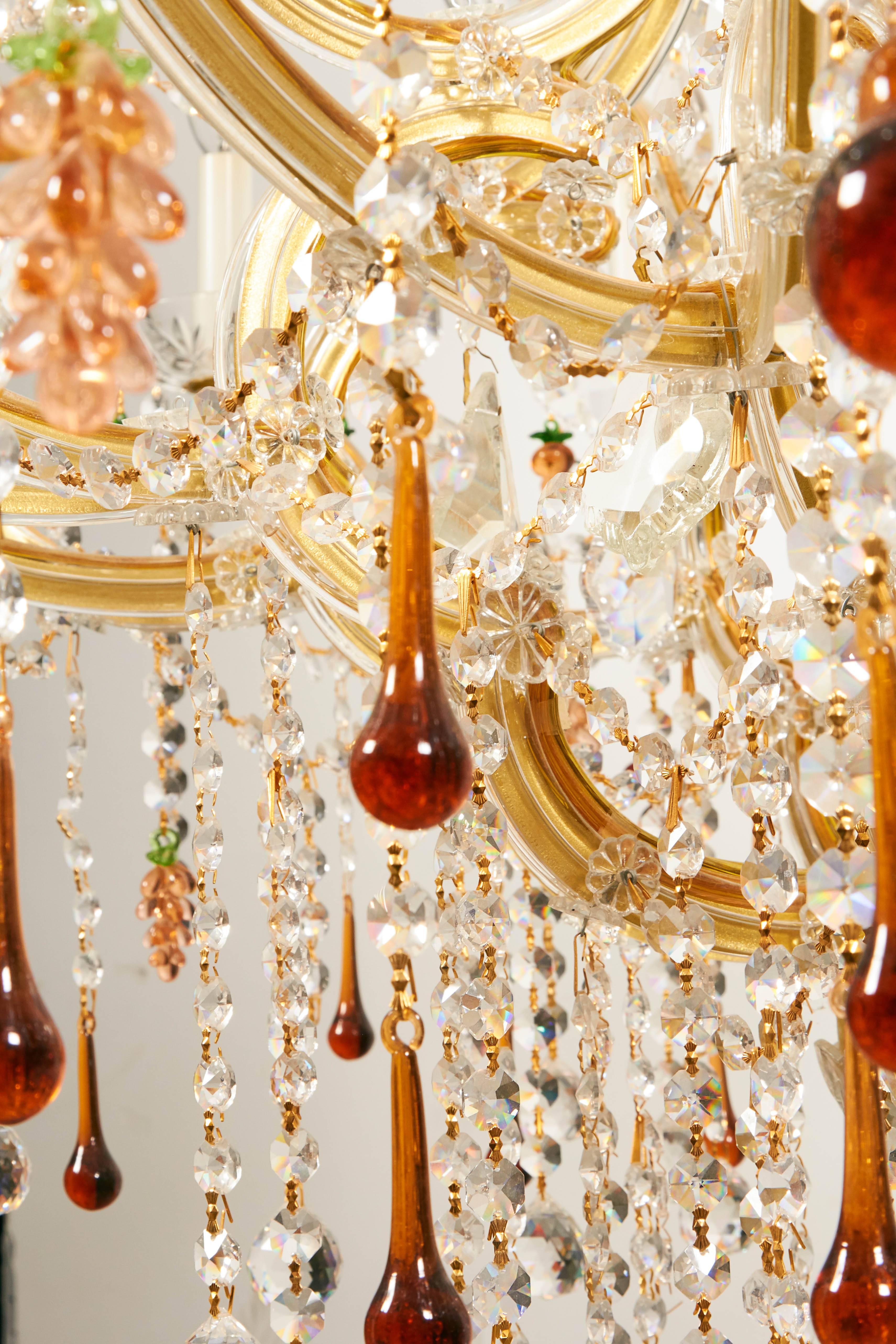 Spectacular Twenty-Five-Light Venetian Crystal Chandelier with Fruit 2
