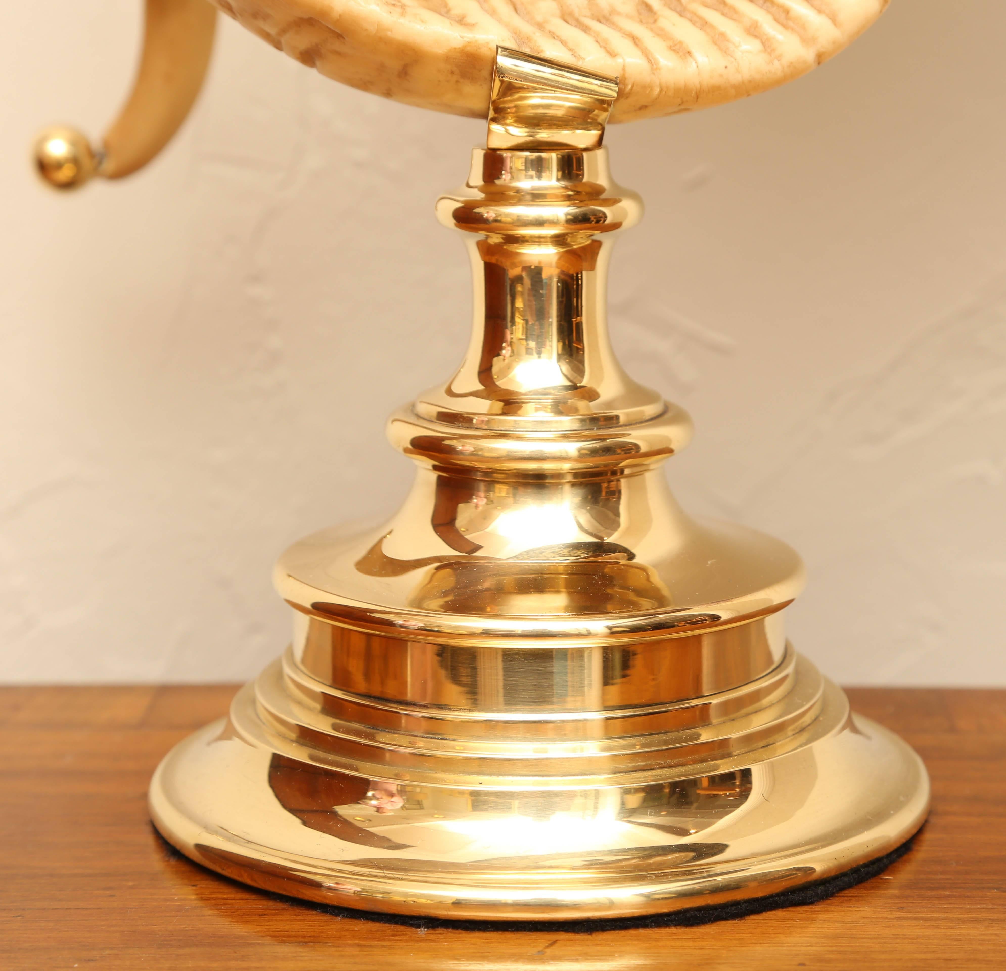 french horn lamp