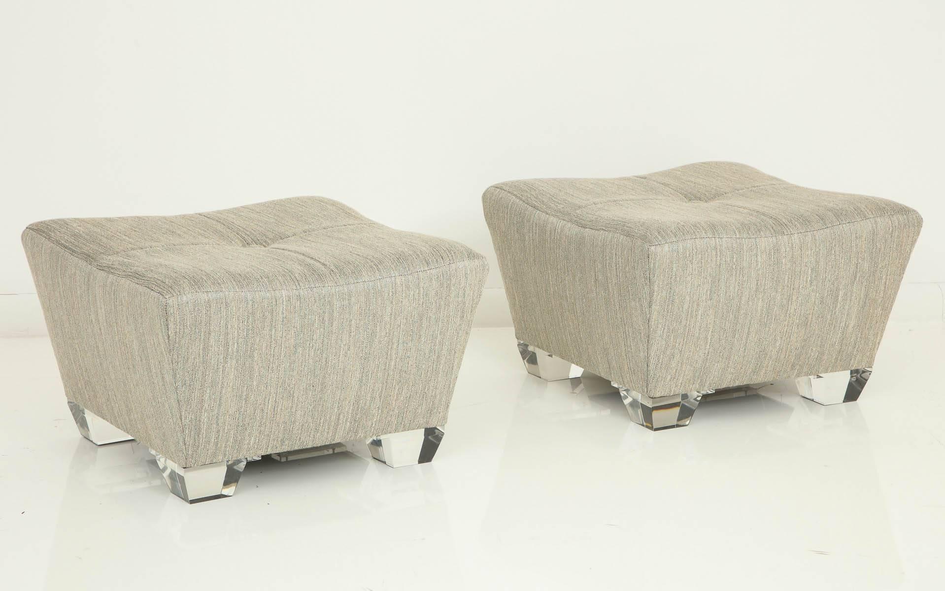 20th Century Pair of Glamorous Ottomans with Lucite Feet
