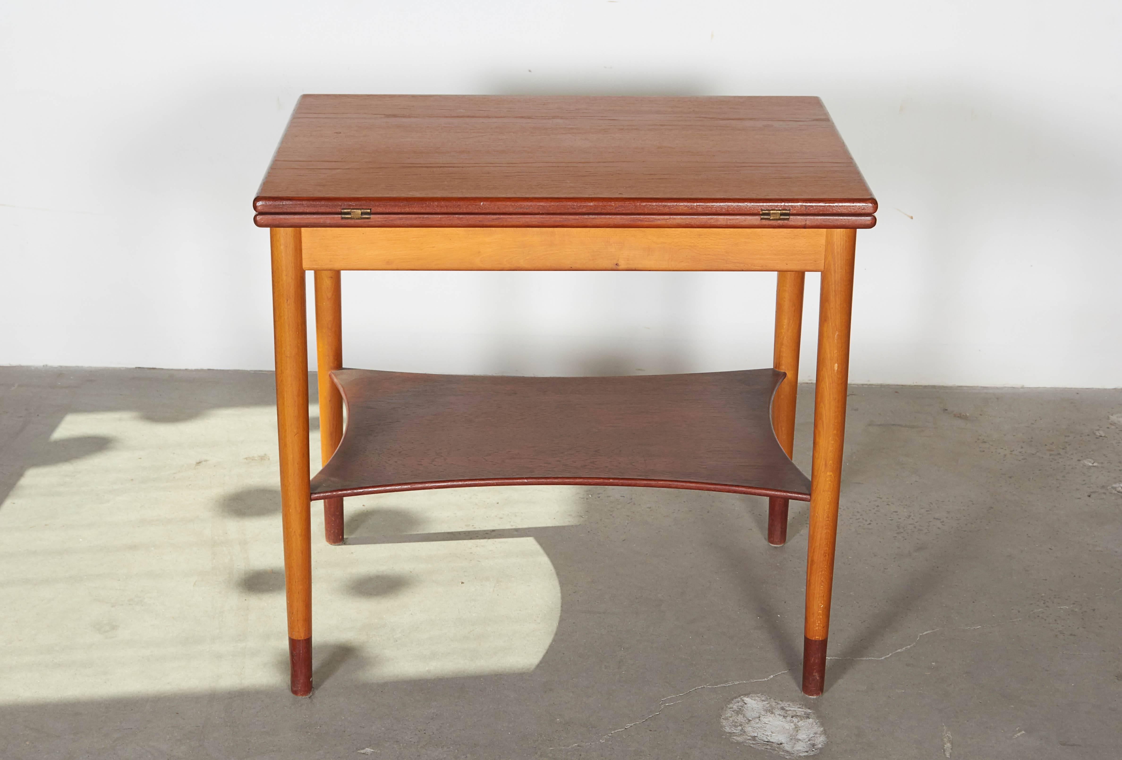 Mid-20th Century Bar Cart by Borge Mogensen, Expandable For Sale