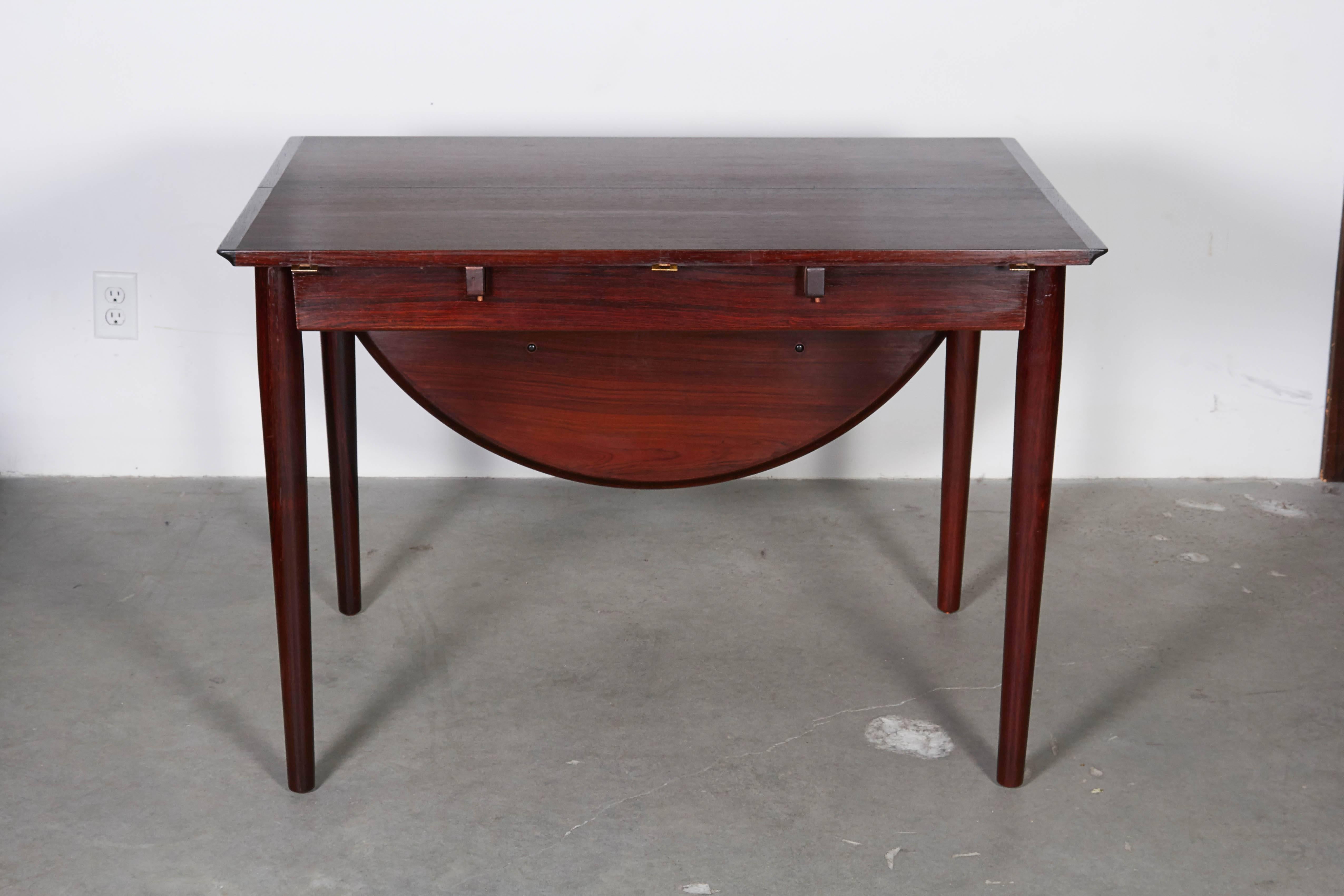 Rosewood Dining Table by Arne Vodder In Excellent Condition In New York, NY