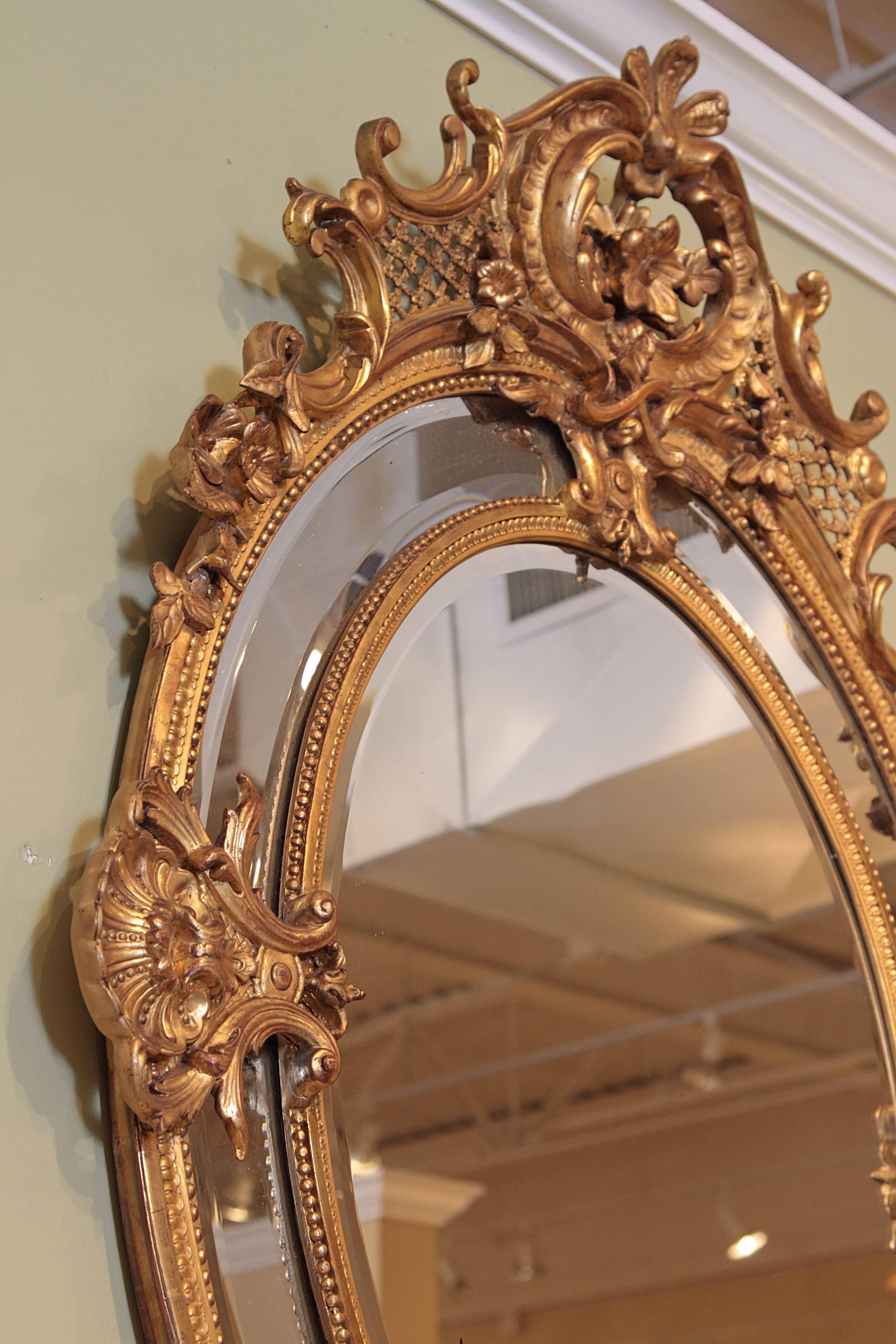19th Century French Louis XV Fine Gilt Carved Oval Mirror 2