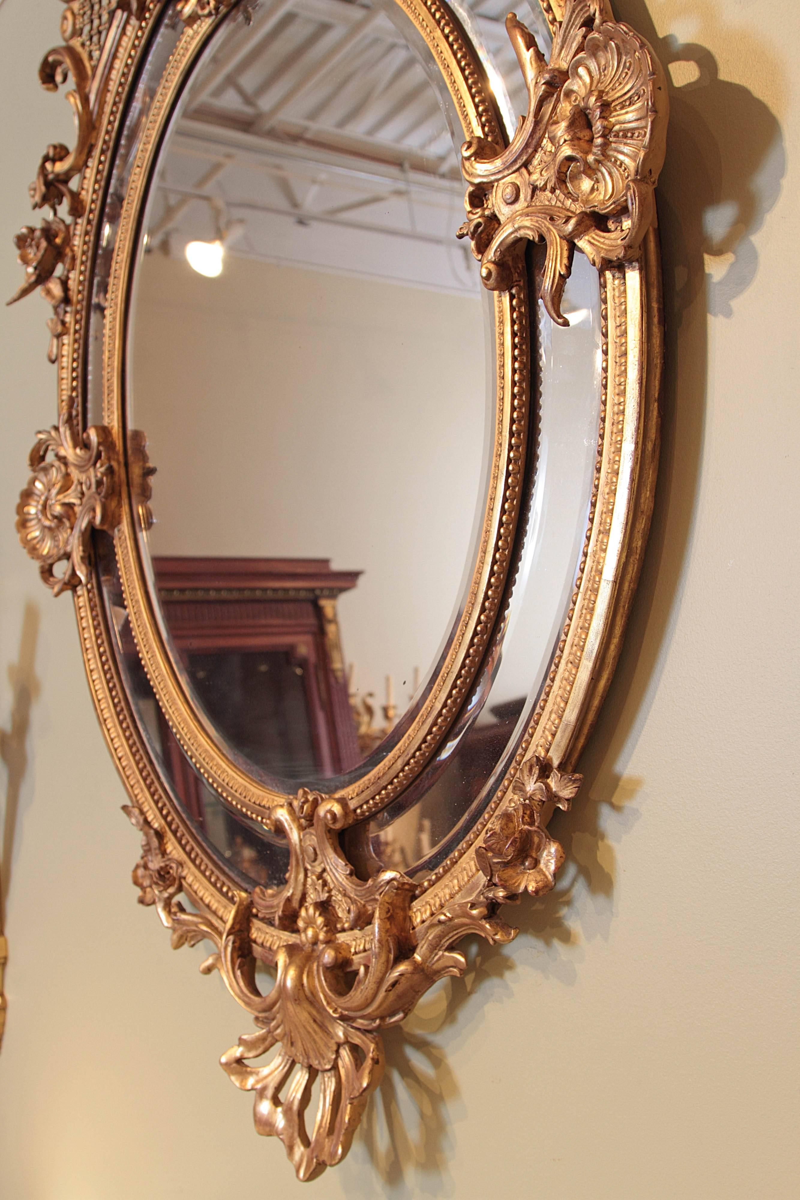 19th Century French Louis XV Fine Gilt Carved Oval Mirror 7