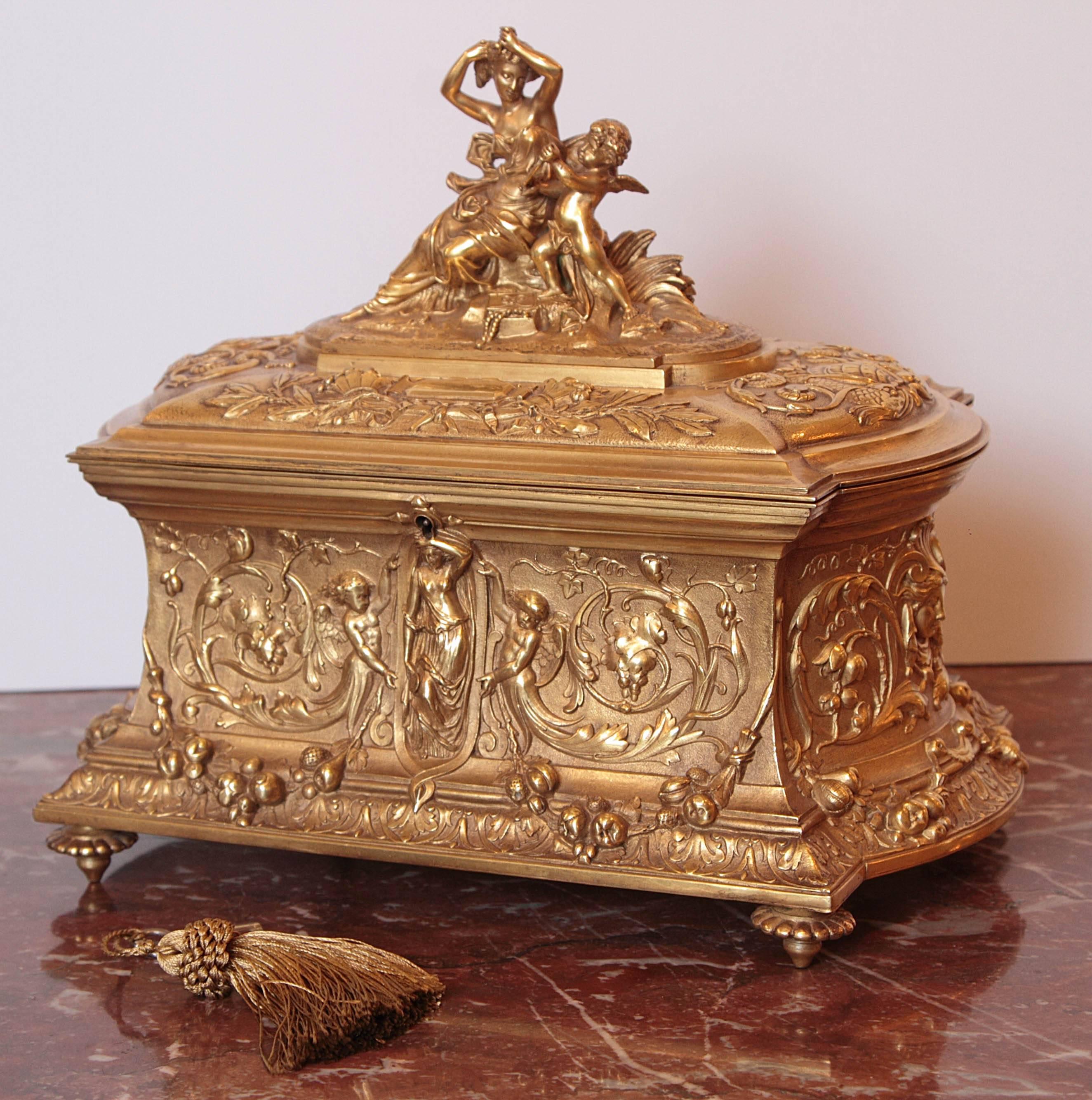 19th Century French Large Finely Cast Gilt Bronze Casket 5