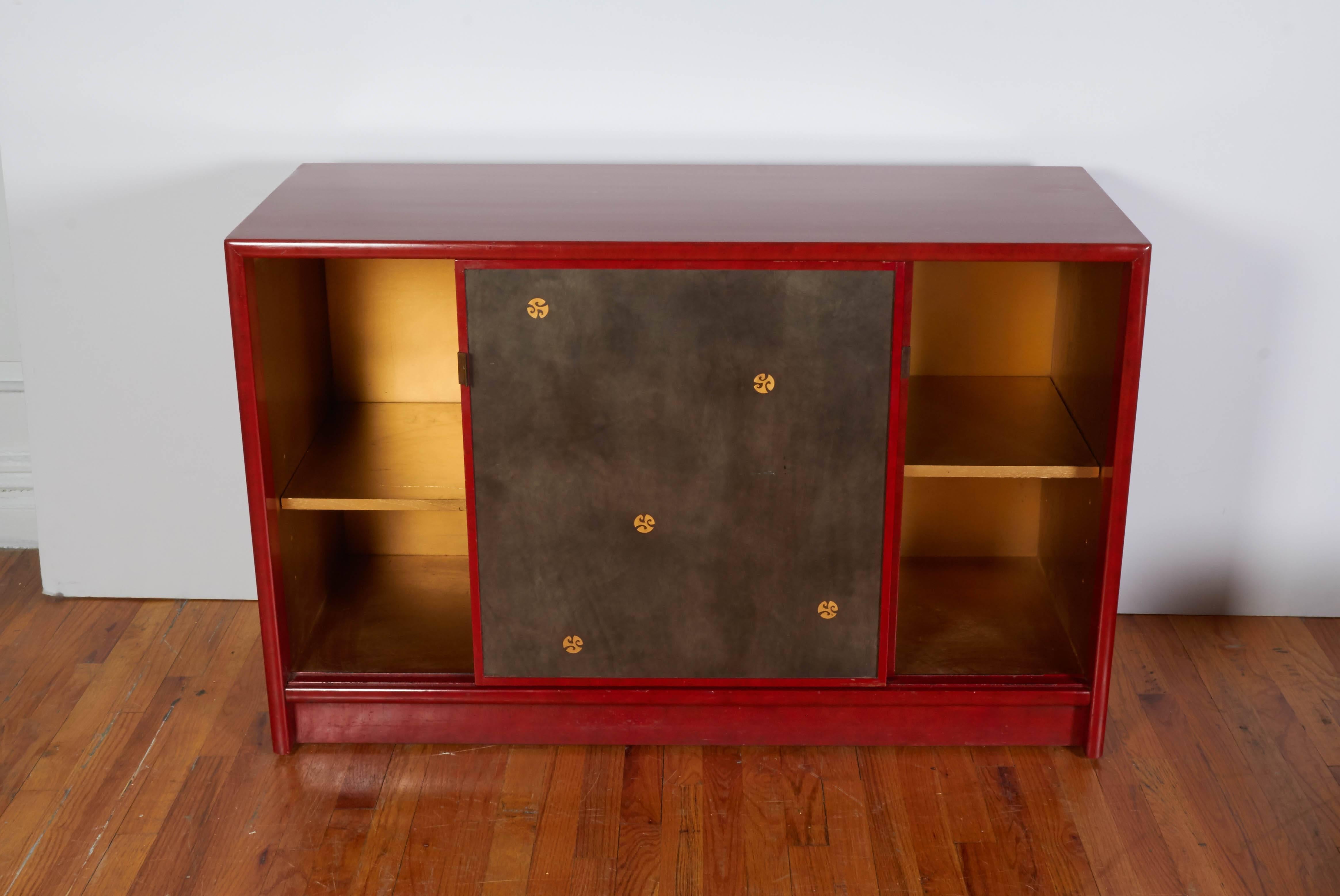 Pair of Tommi Parzinger Style Red Lacquer Asian Cabinets In Excellent Condition In New York, NY