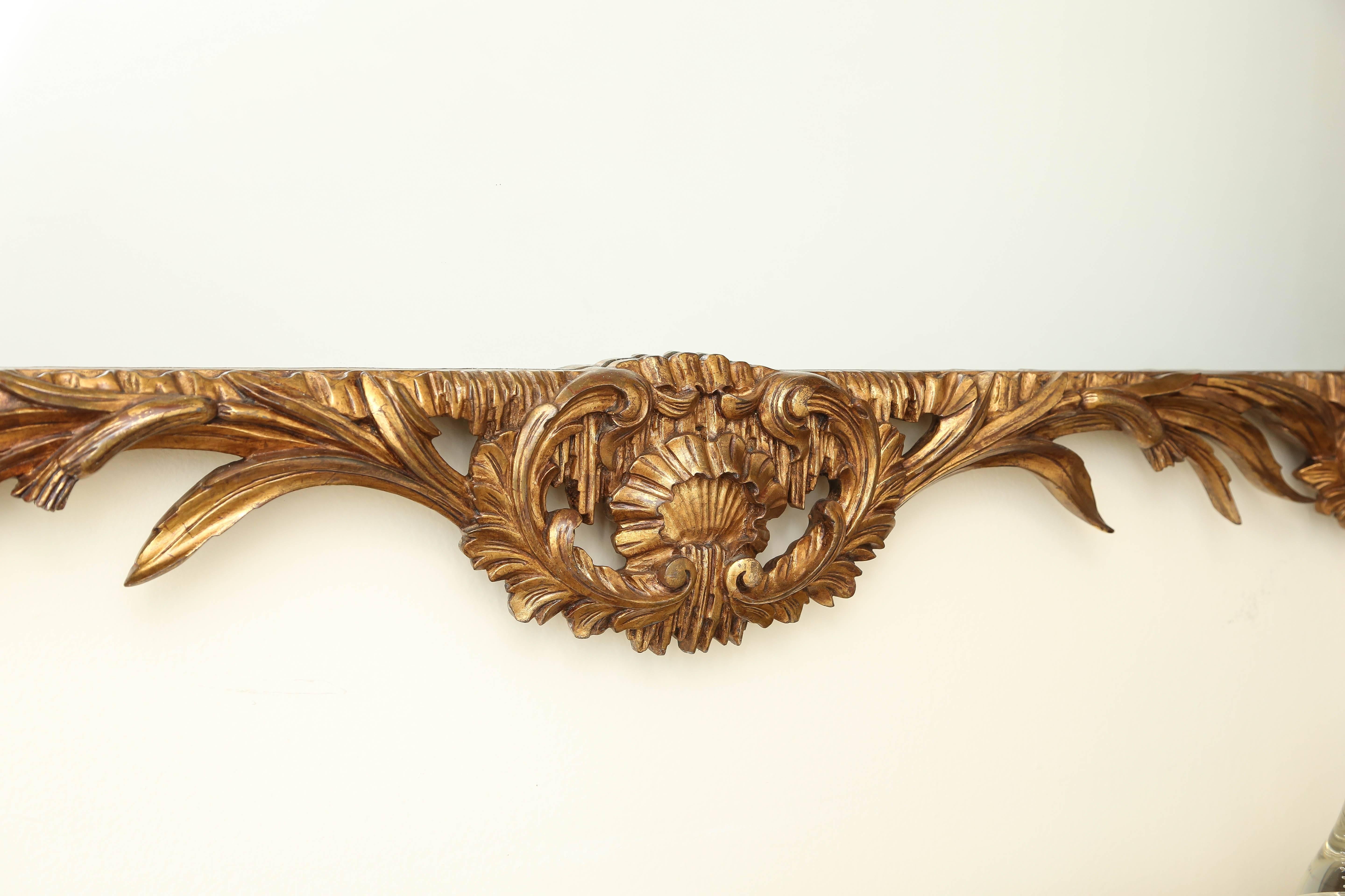 George III Giltwood Monumental Wall Mirror Hand-Carved  In Good Condition For Sale In Miami, FL