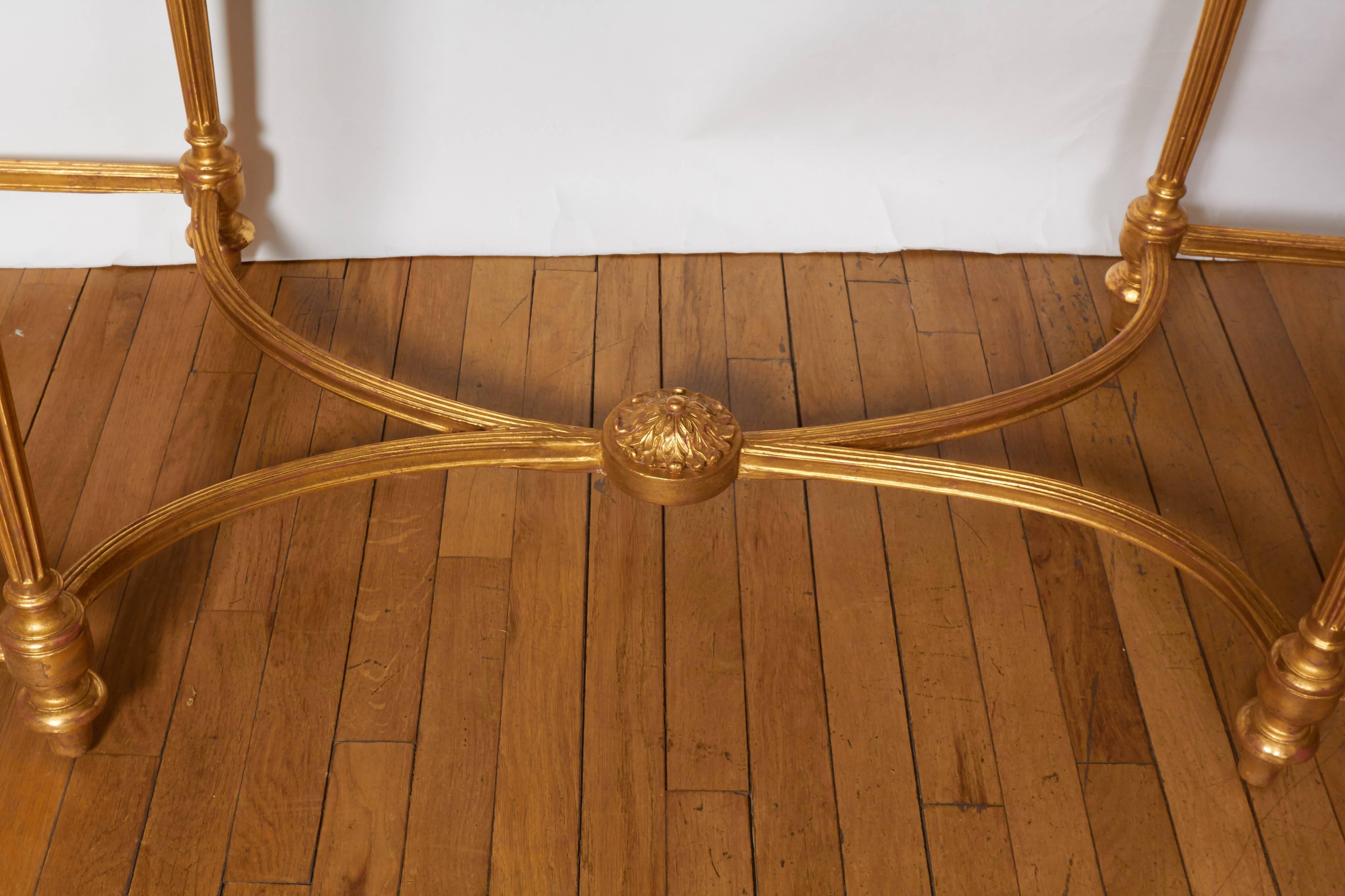 English Neoclassical Style Satinwood and Giltwood Console Table In Excellent Condition In New York, NY