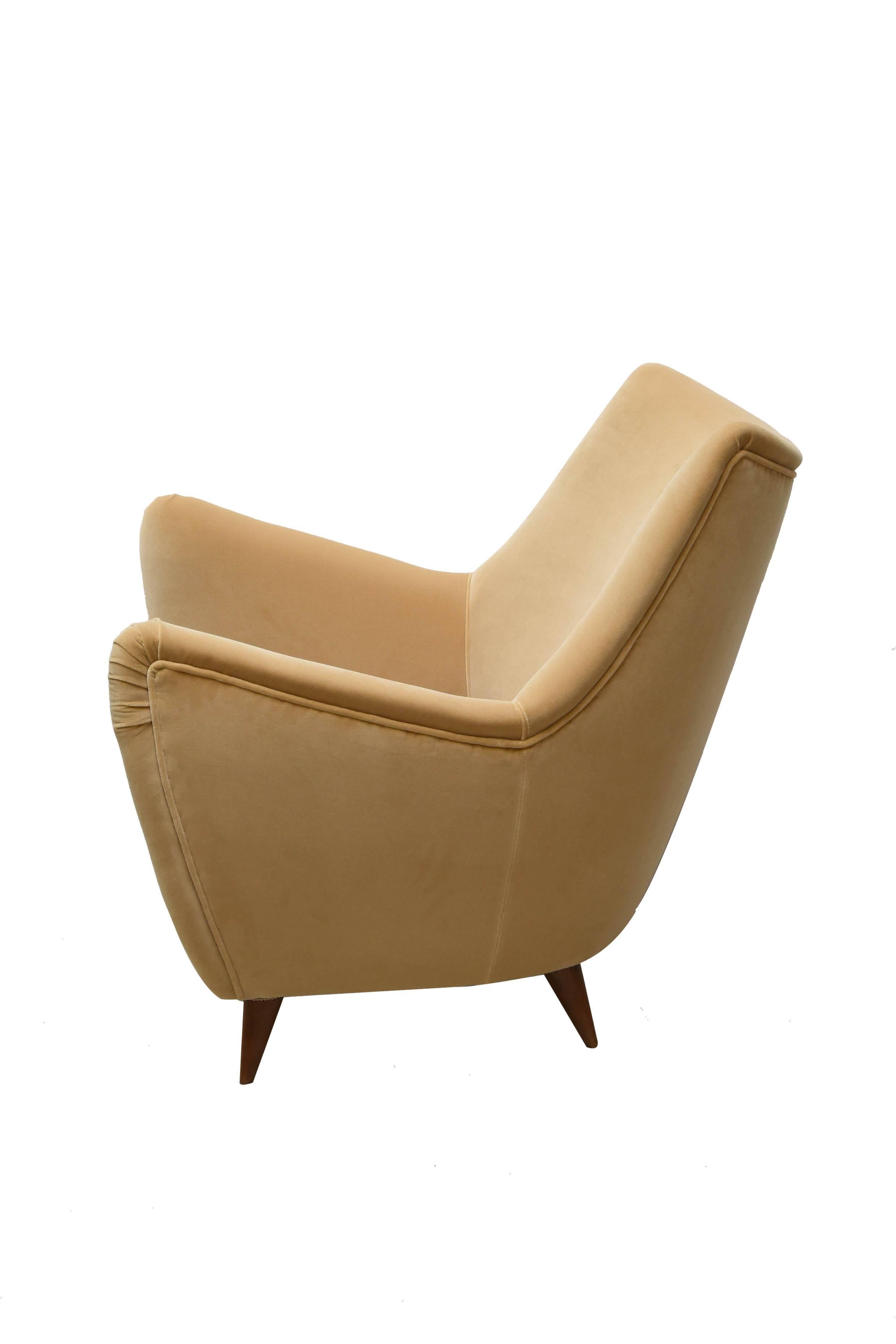 Italian 1950s Melchiorre Bega armchair