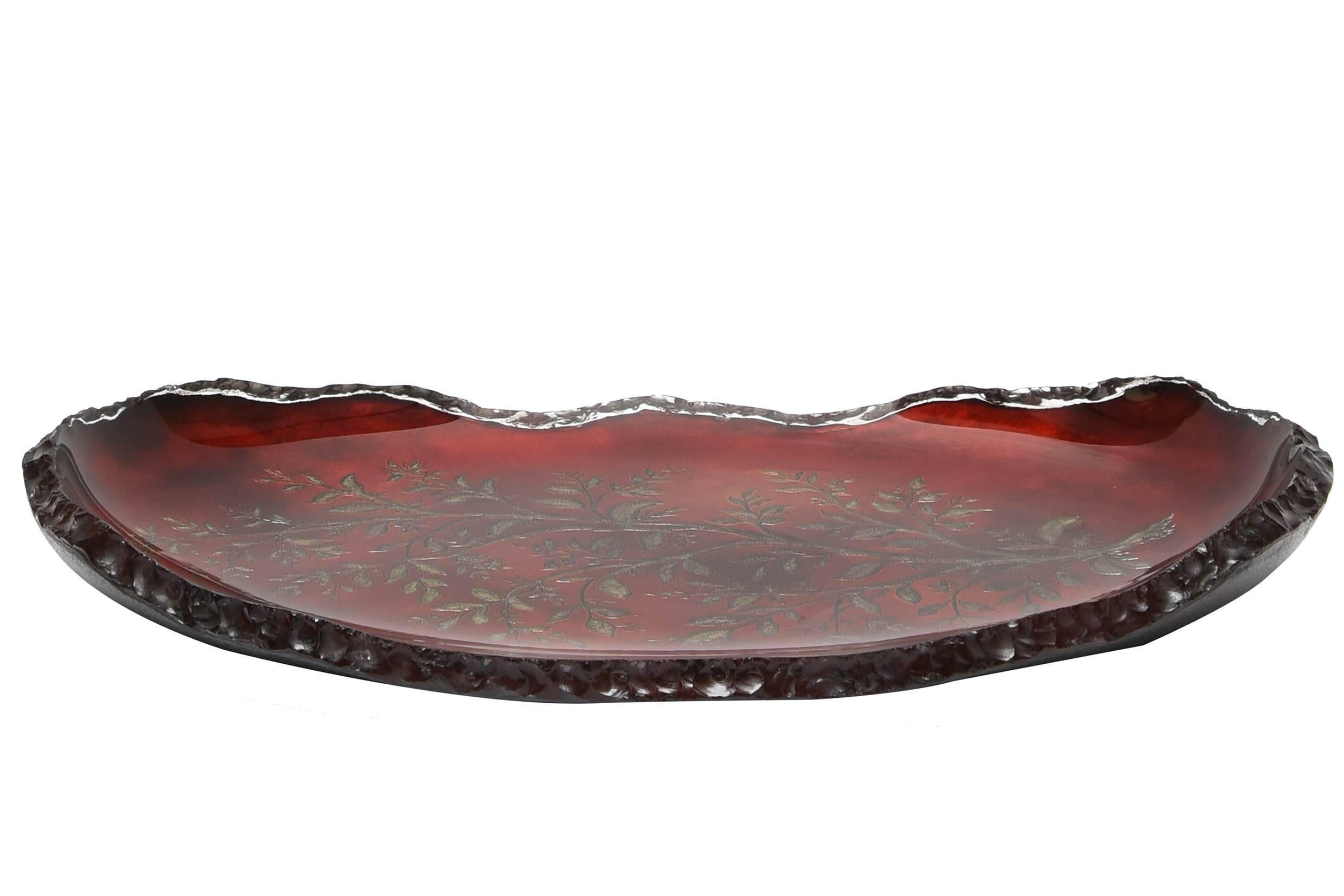Curved red glass plate with golden leaf decoration on the back.
Manufactured by Erwin Walter Burger Cristalli d'Arte, 1950s.
Original paper label.
Measures: cm 51 x 32.