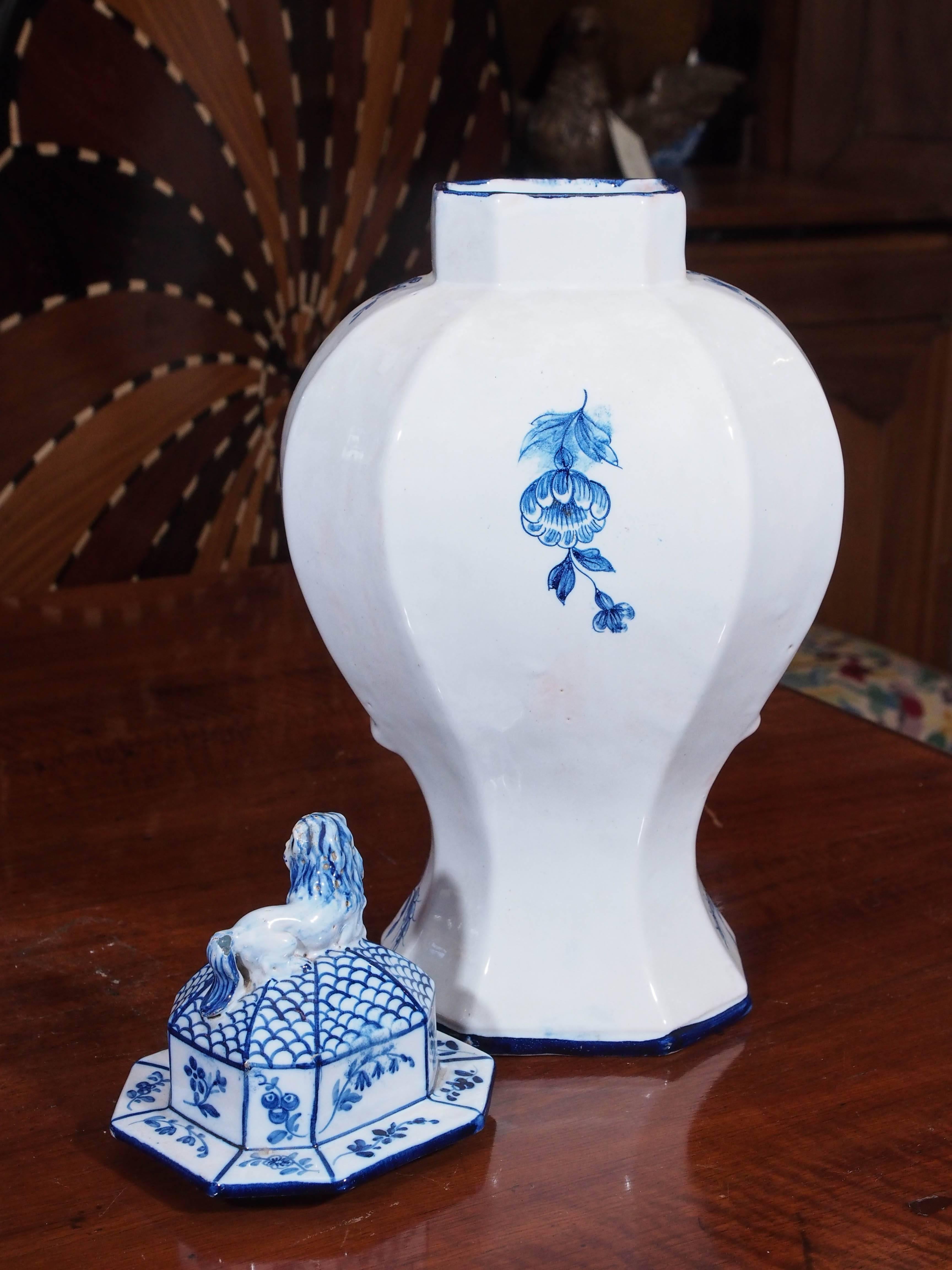 19th Century Pair of Delft Garniture Vases with Lion Finials