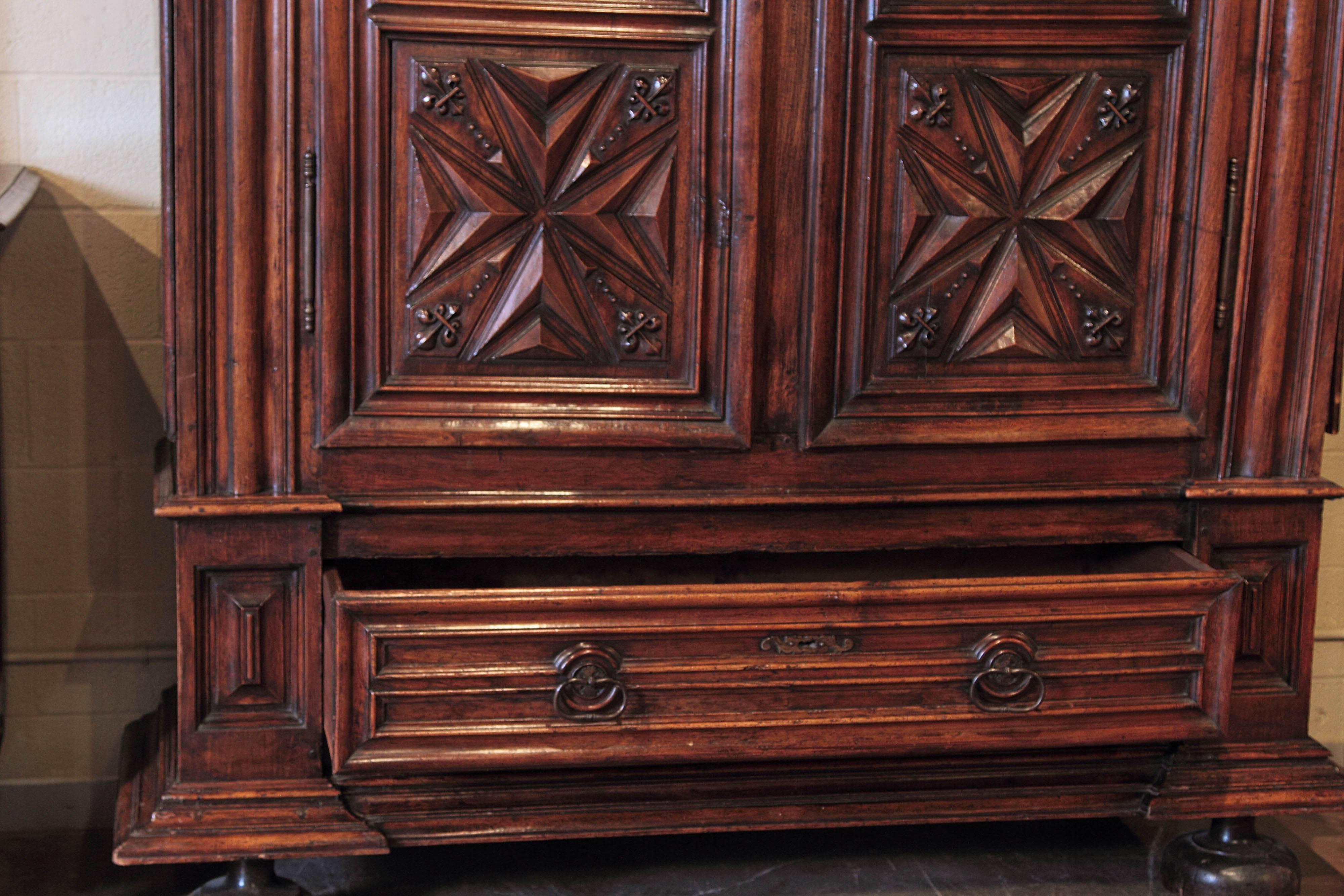 Mid-17th Century French Louis XIII Carved Walnut Armoire with Side Doors 3