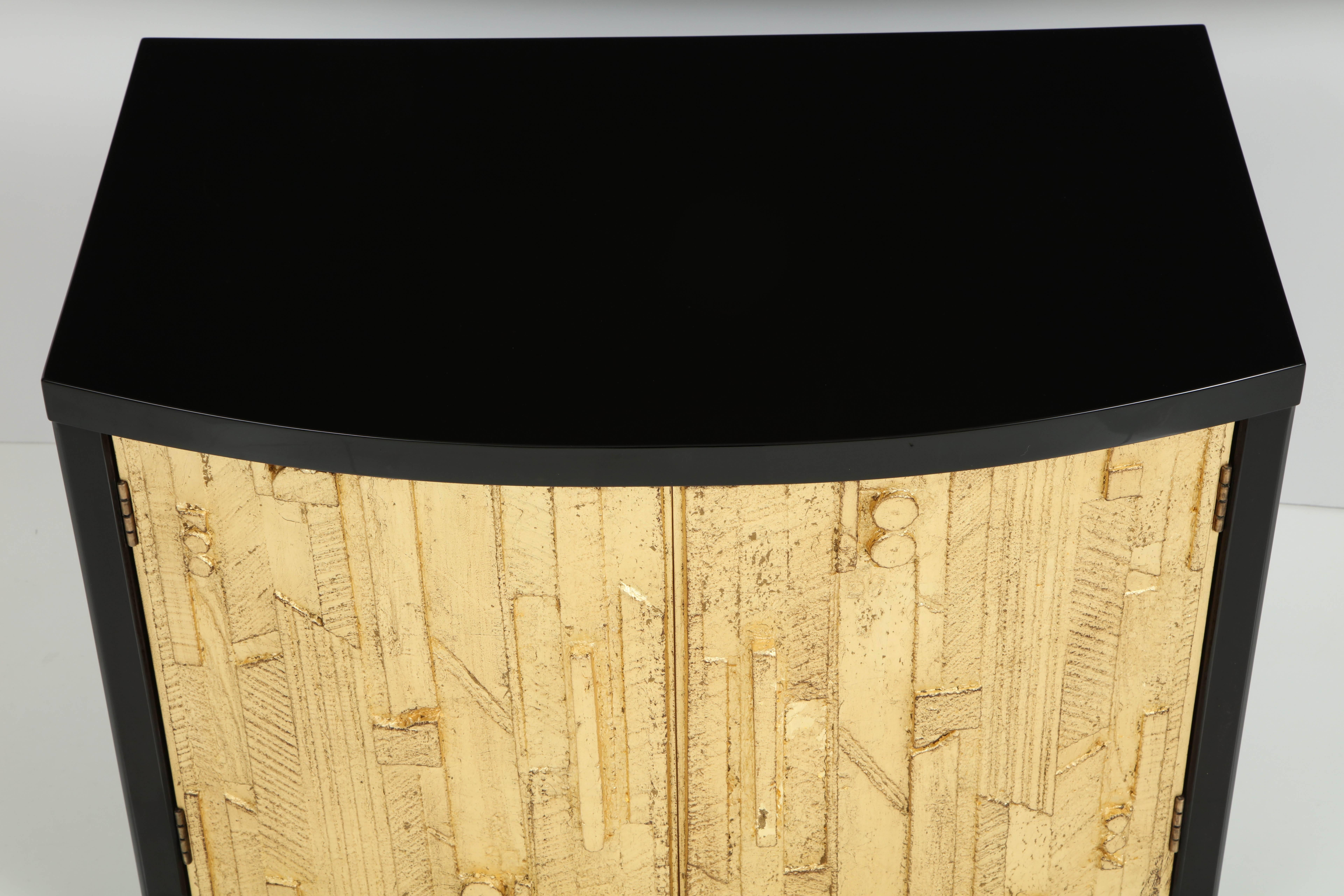 American Brutalist Style Black Lacquer and Gold Leaf Nightstands For Sale