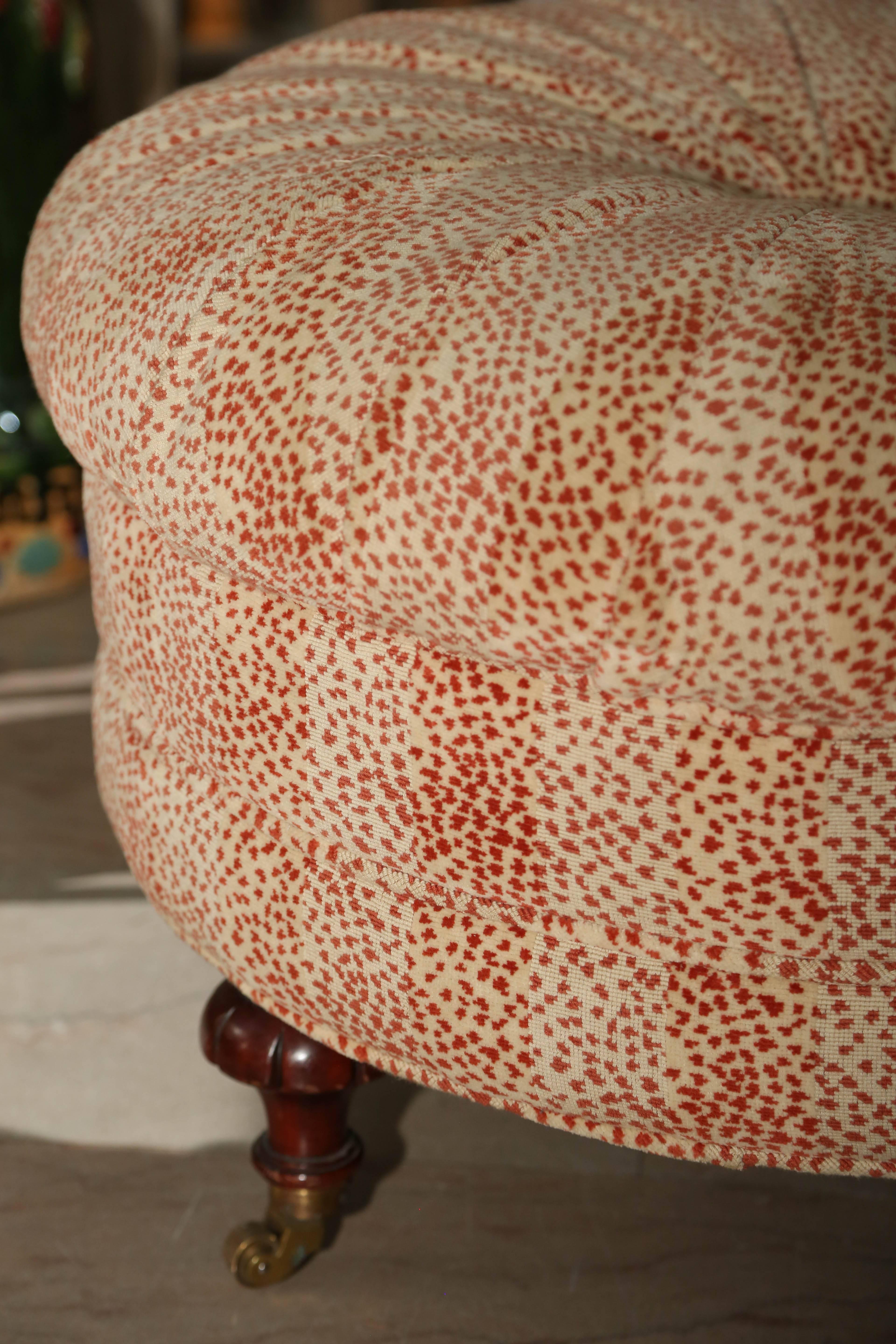 Exotic Pouf In Good Condition In West Palm Beach, FL