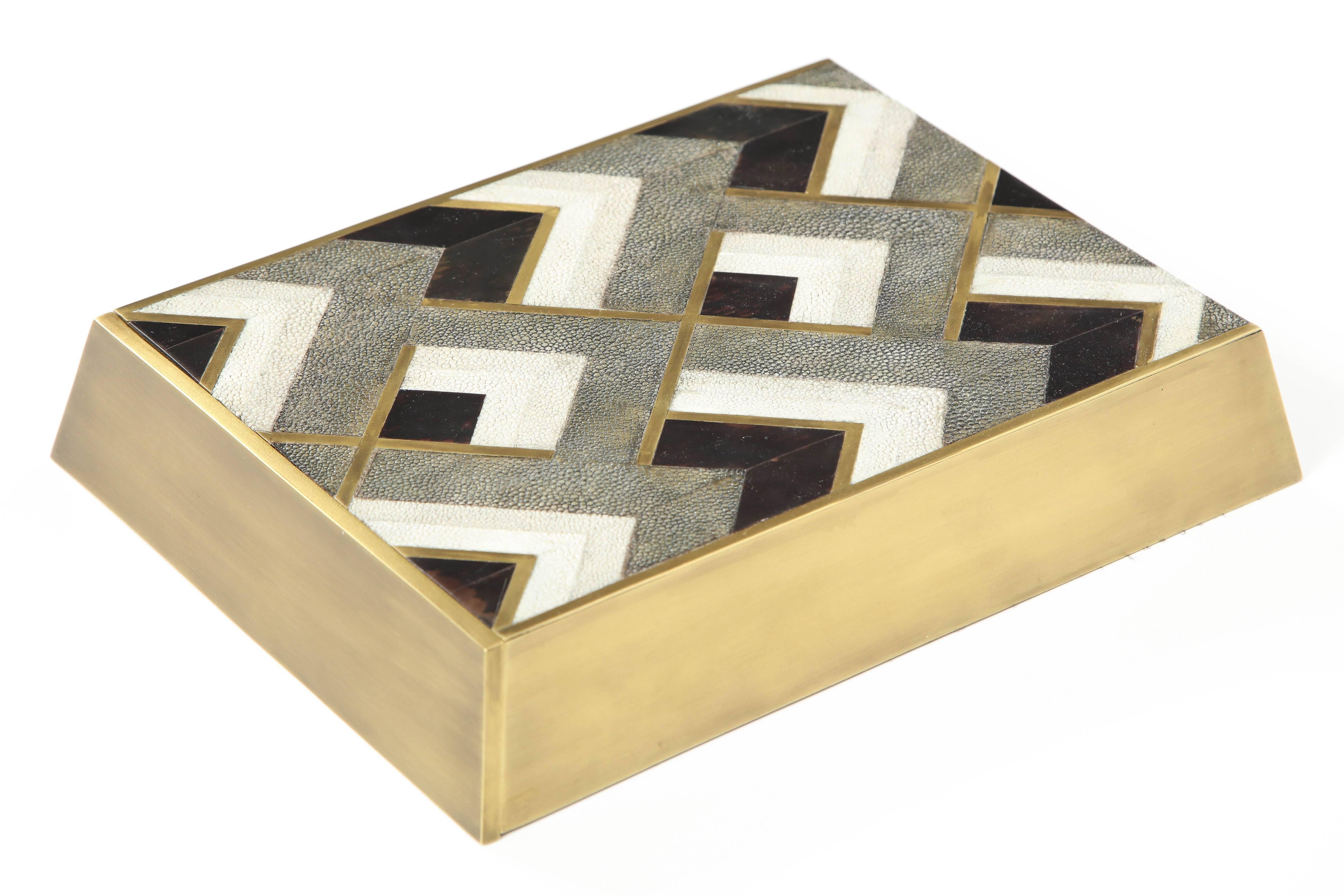 Decorative box made of shagreen, bronze and palm wood, France.