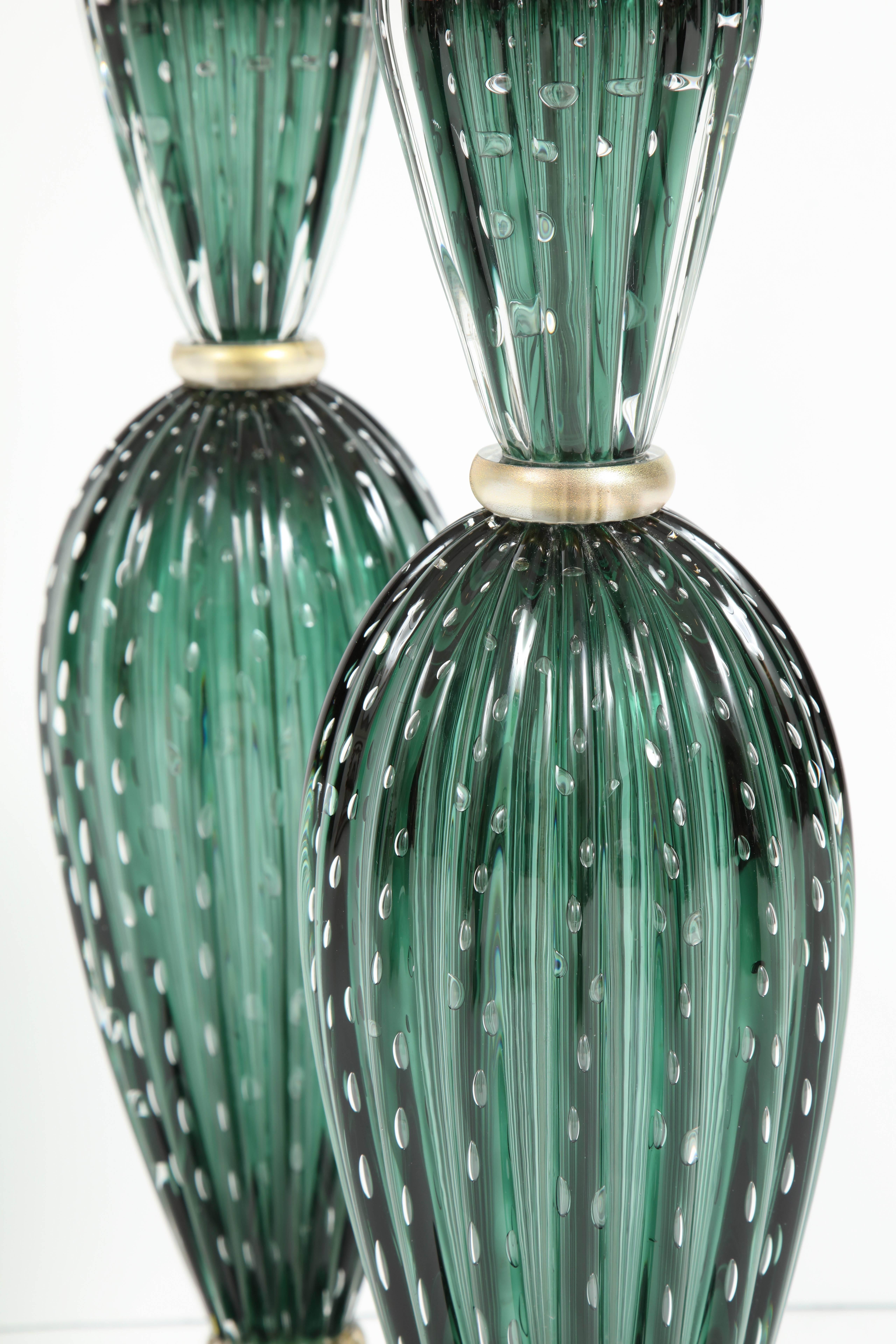 Rare Pair of Tall Italian Handblown Emerald Green Murano Glass Lamps 4