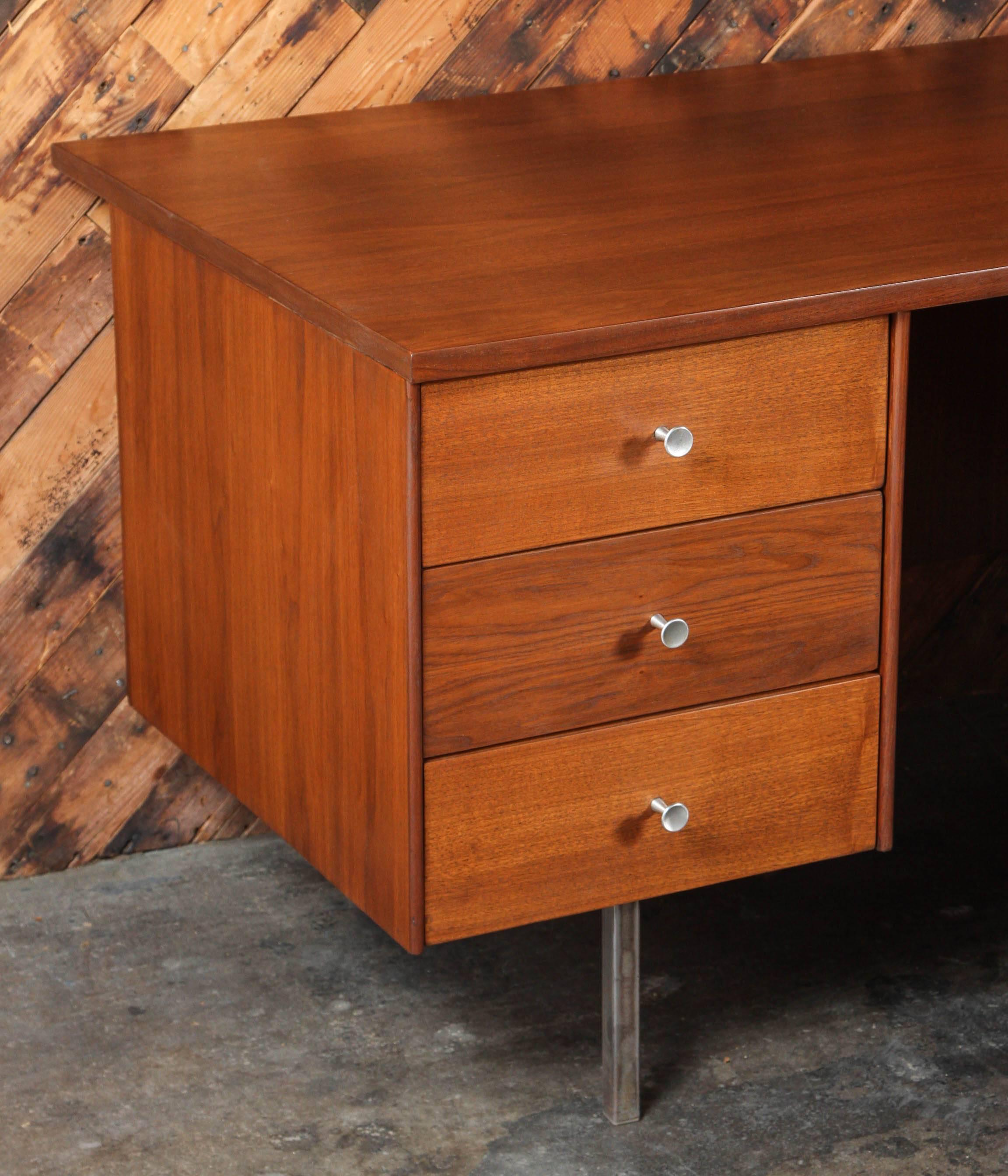 Mid-Century Modern Rare Milo Baughman for Glenn of California Refinished Walnut Executive Desk