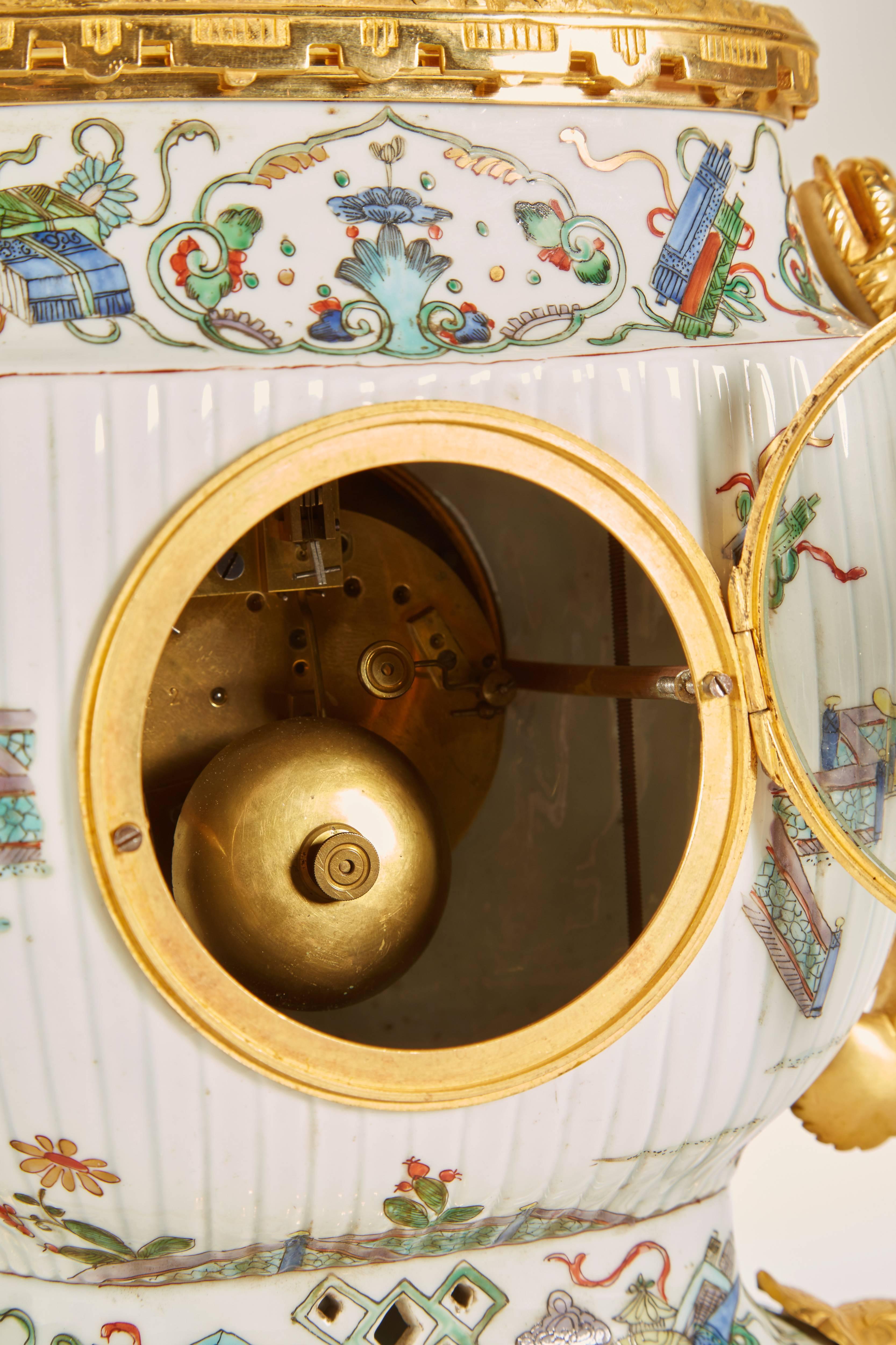French Japonisme Ormolu-Mounted Chinese Famile Verte Porcelain Clock Garniture 5