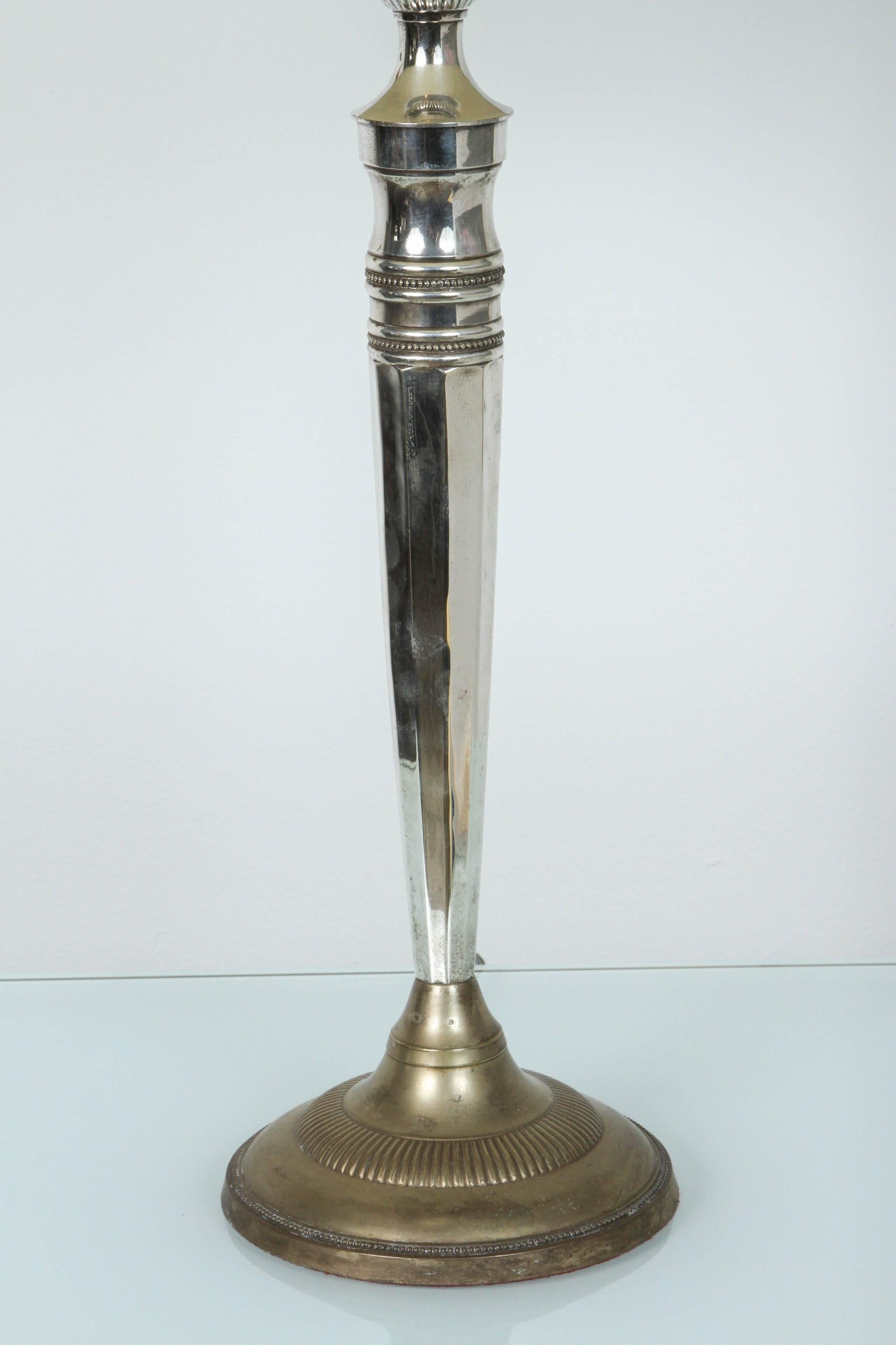 American Classical Pair of American Neoclassical Silvered Table Lamps For Sale