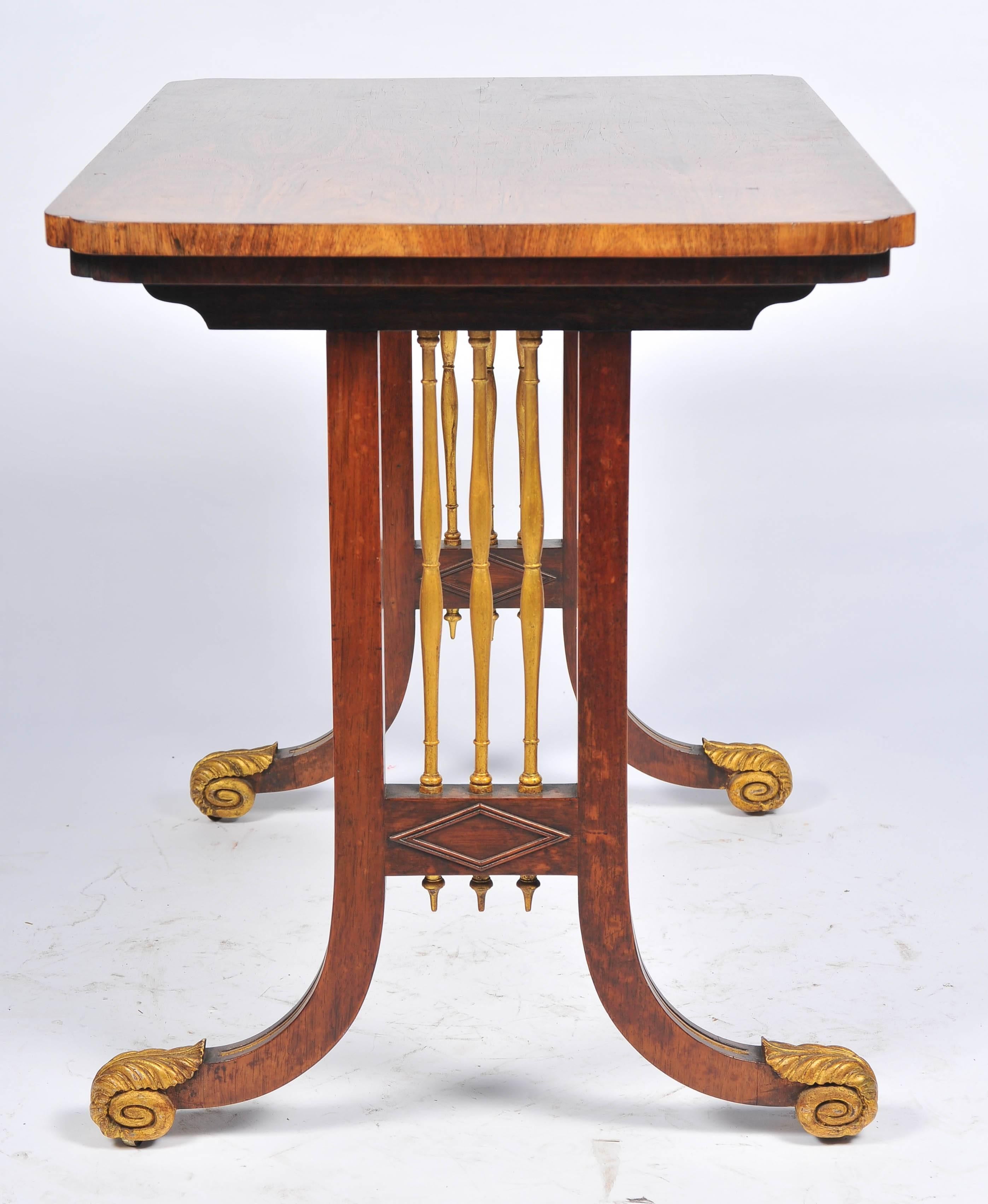 Regency Rosewood Side Table, in the Manner of 'Gillows' In Good Condition For Sale In Brighton, Sussex