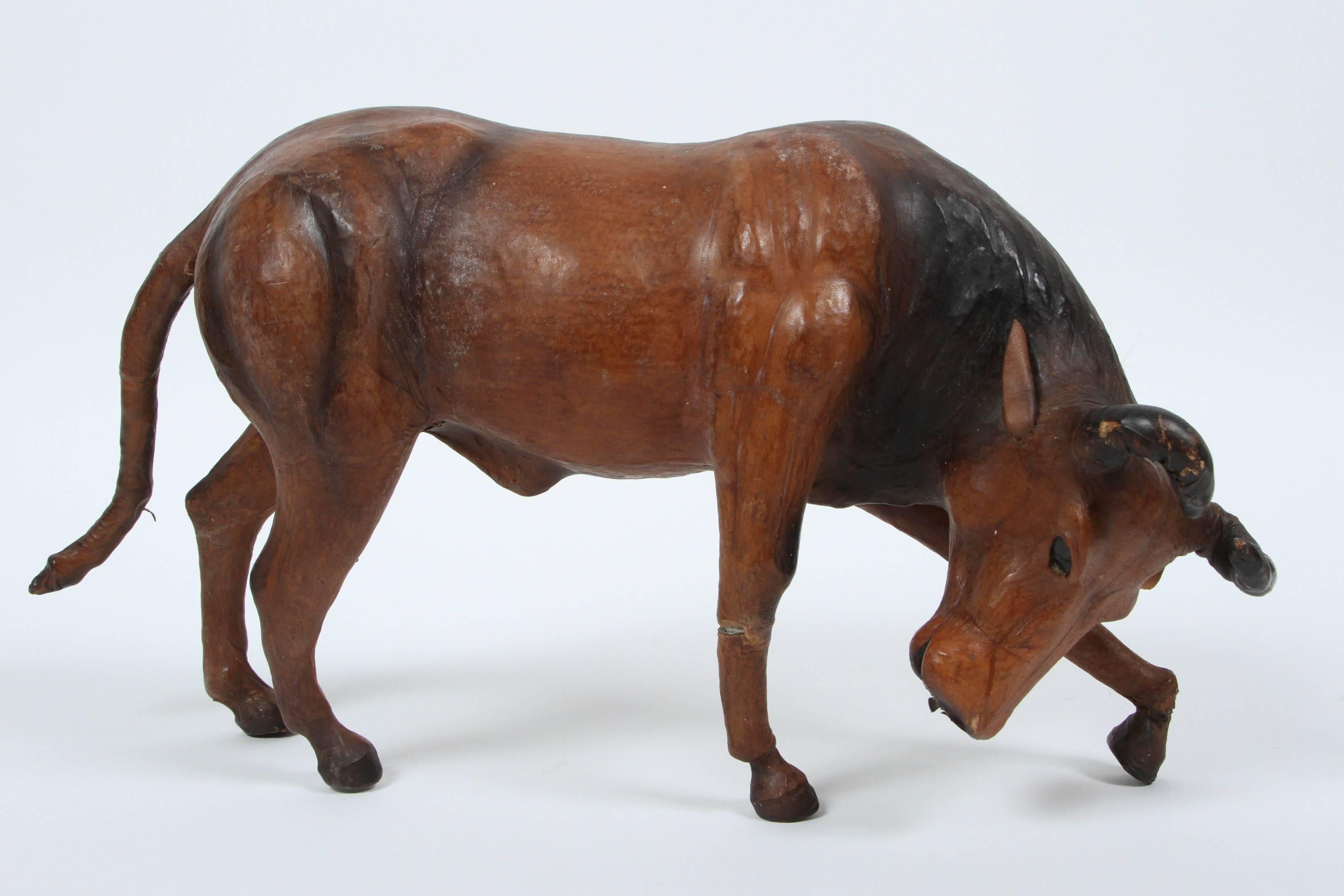 20th Century Leather Vintage Decorative Fighting Bulls, Pair For Sale