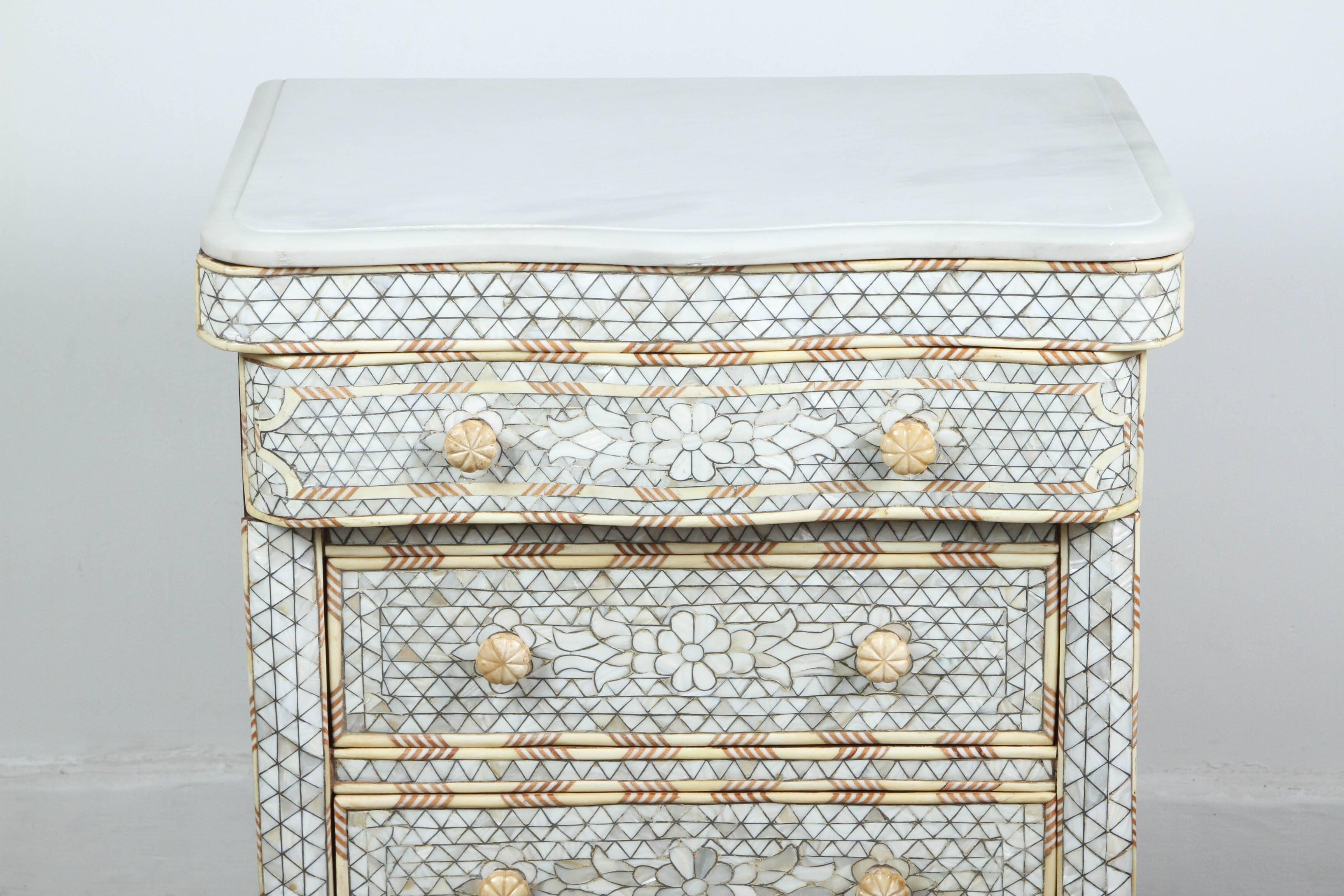 Moroccan Pair of Mother-of-Pearl Inlay Syrian Nightstands