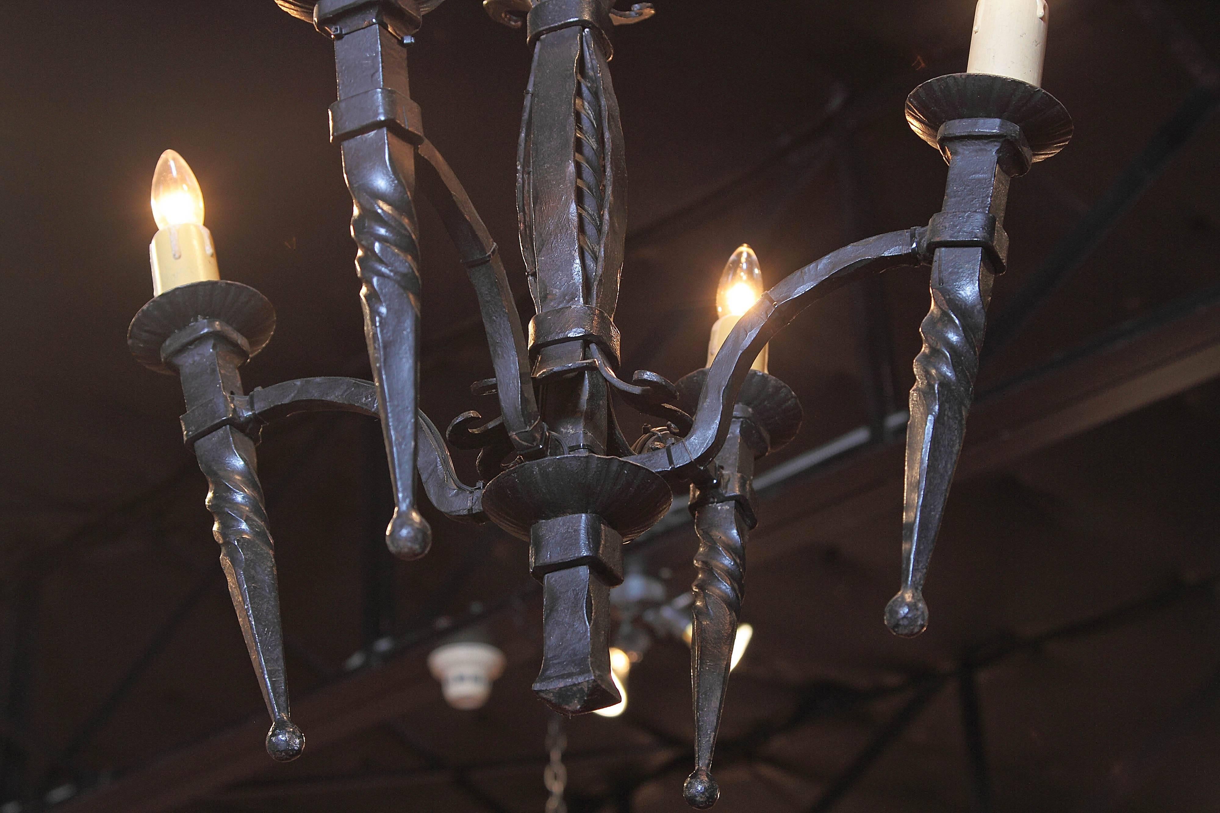 19th Century French Gothic Forged Wrought Iron Four-Light Chandelier 7