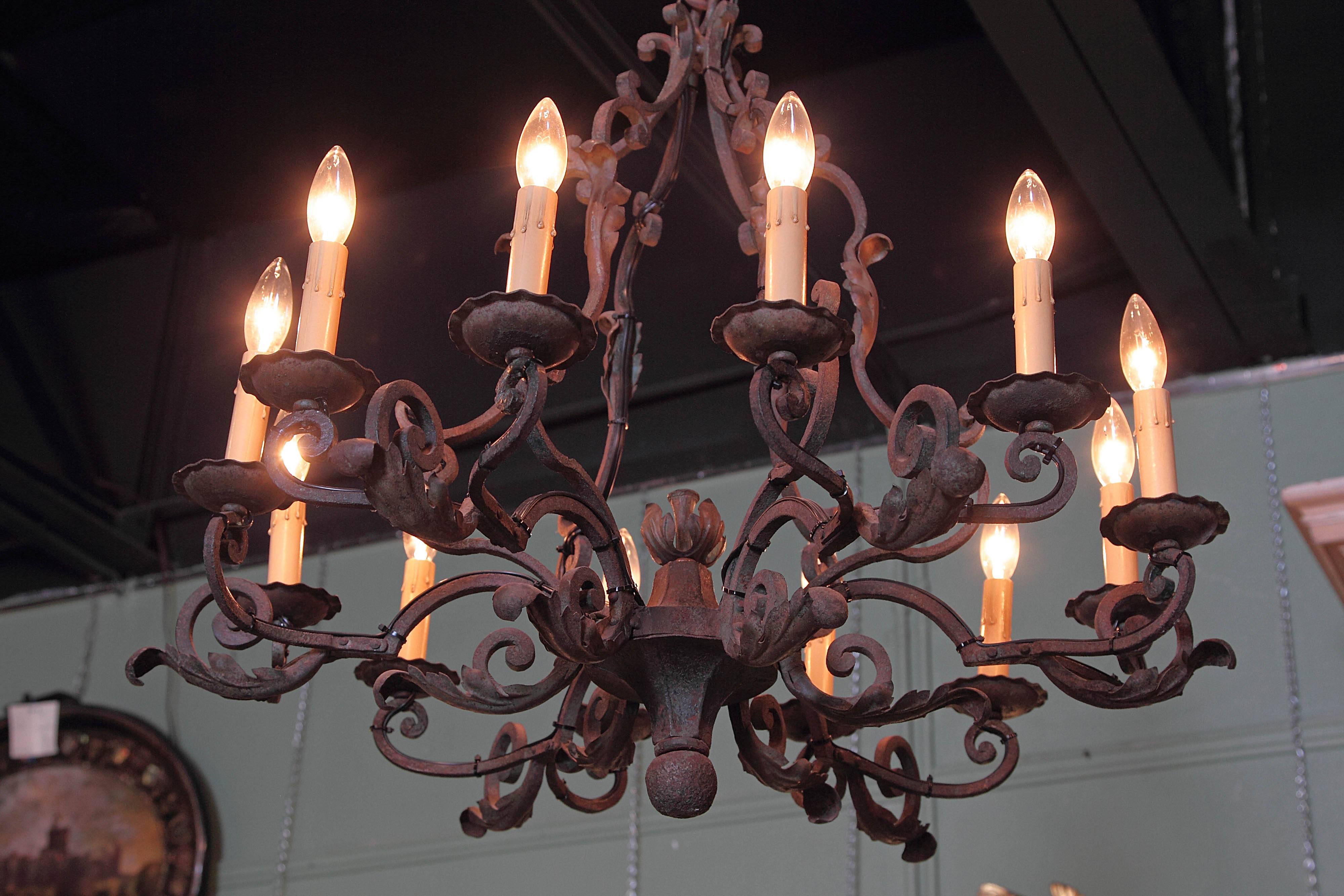 Early 20th Century French Iron Verdigris and Gilt Ten-Light Chandelier 3