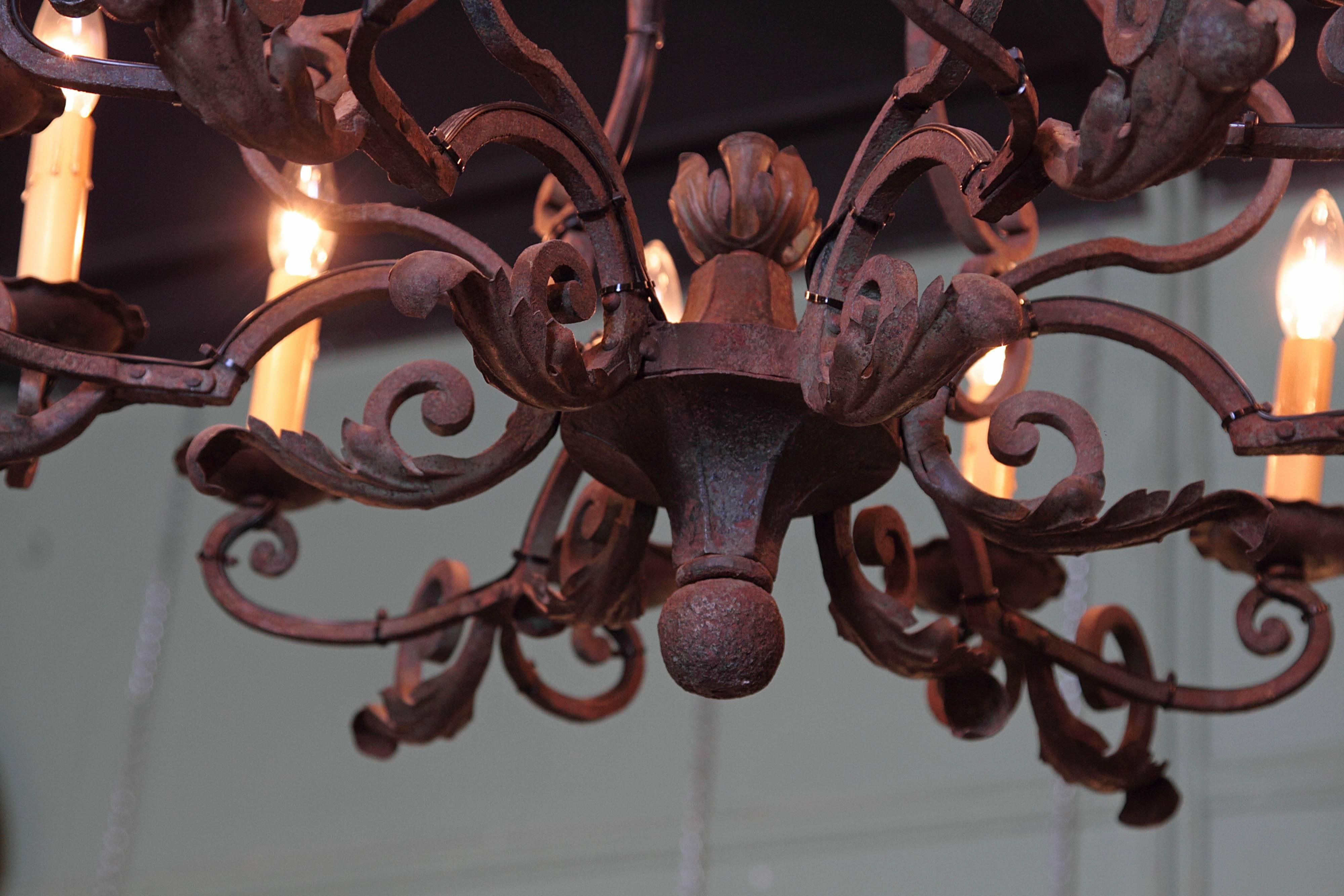 Early 20th Century French Iron Verdigris and Gilt Ten-Light Chandelier 4